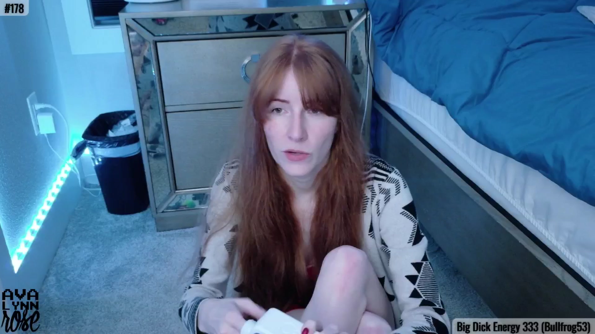 Gallery image thumbnail from AvalynnRose's myfreecams stream on, 11/01/2025, 04:39 image 18 of 20