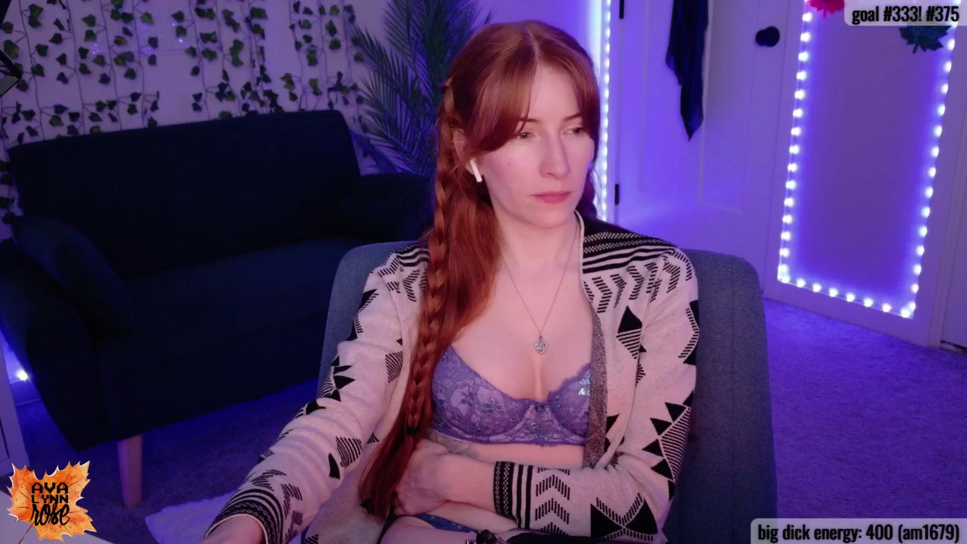 Gallery image thumbnail from AvalynnRose's myfreecams stream on, 11/07/2025, 06:17 image 12 of 20