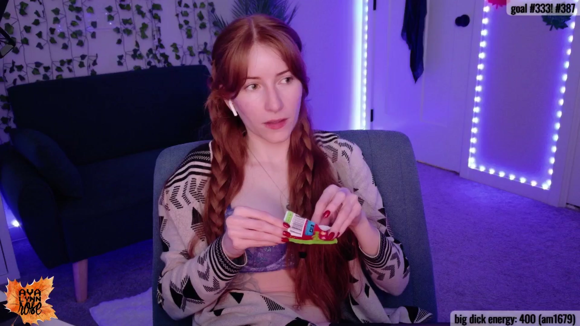 Gallery image thumbnail from AvalynnRose's myfreecams stream on, 11/07/2025, 06:17 image 2 of 20
