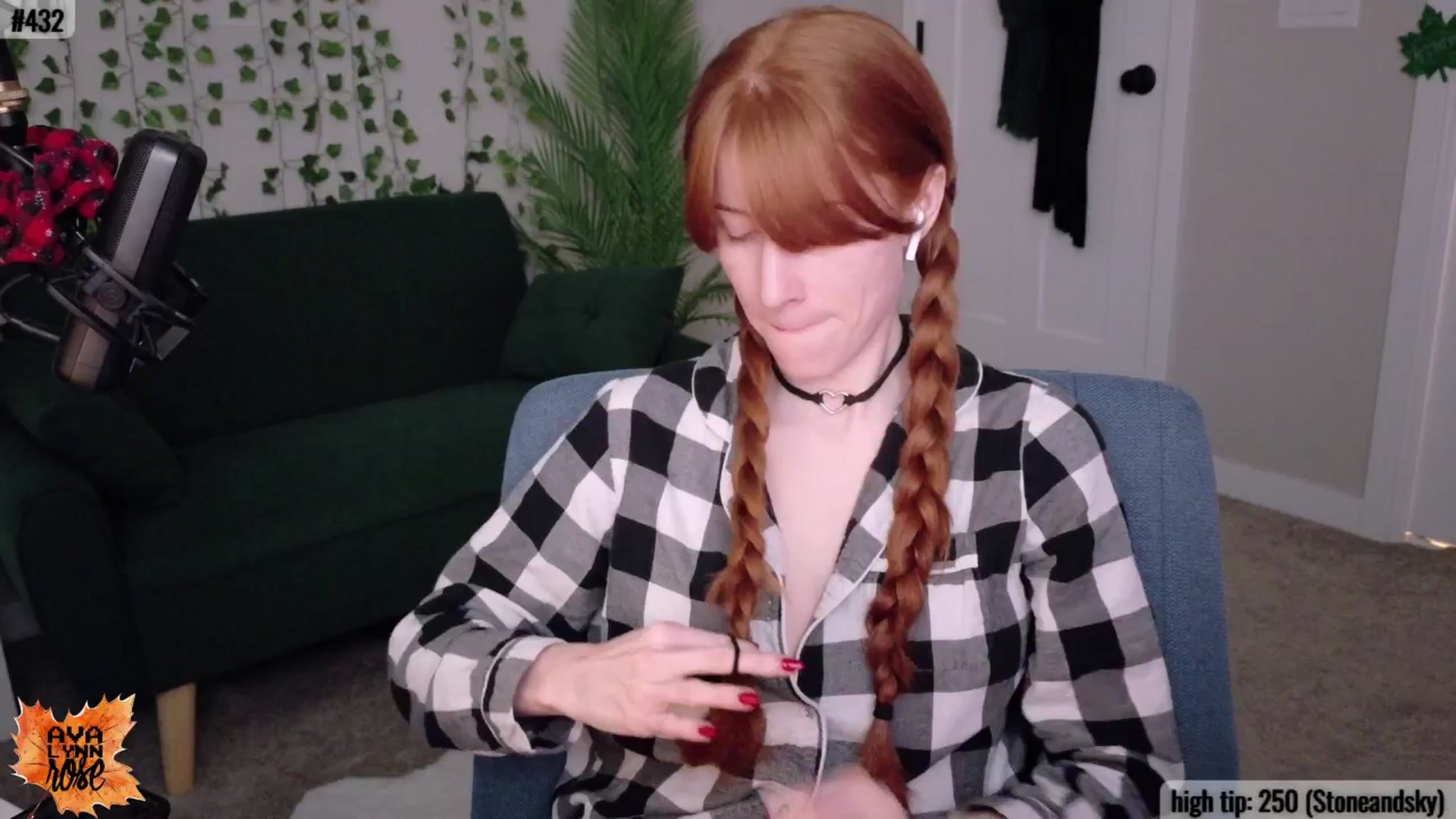 Gallery image thumbnail from AvalynnRose's myfreecams stream on, 11/18/2025, 05:14 image 14 of 20