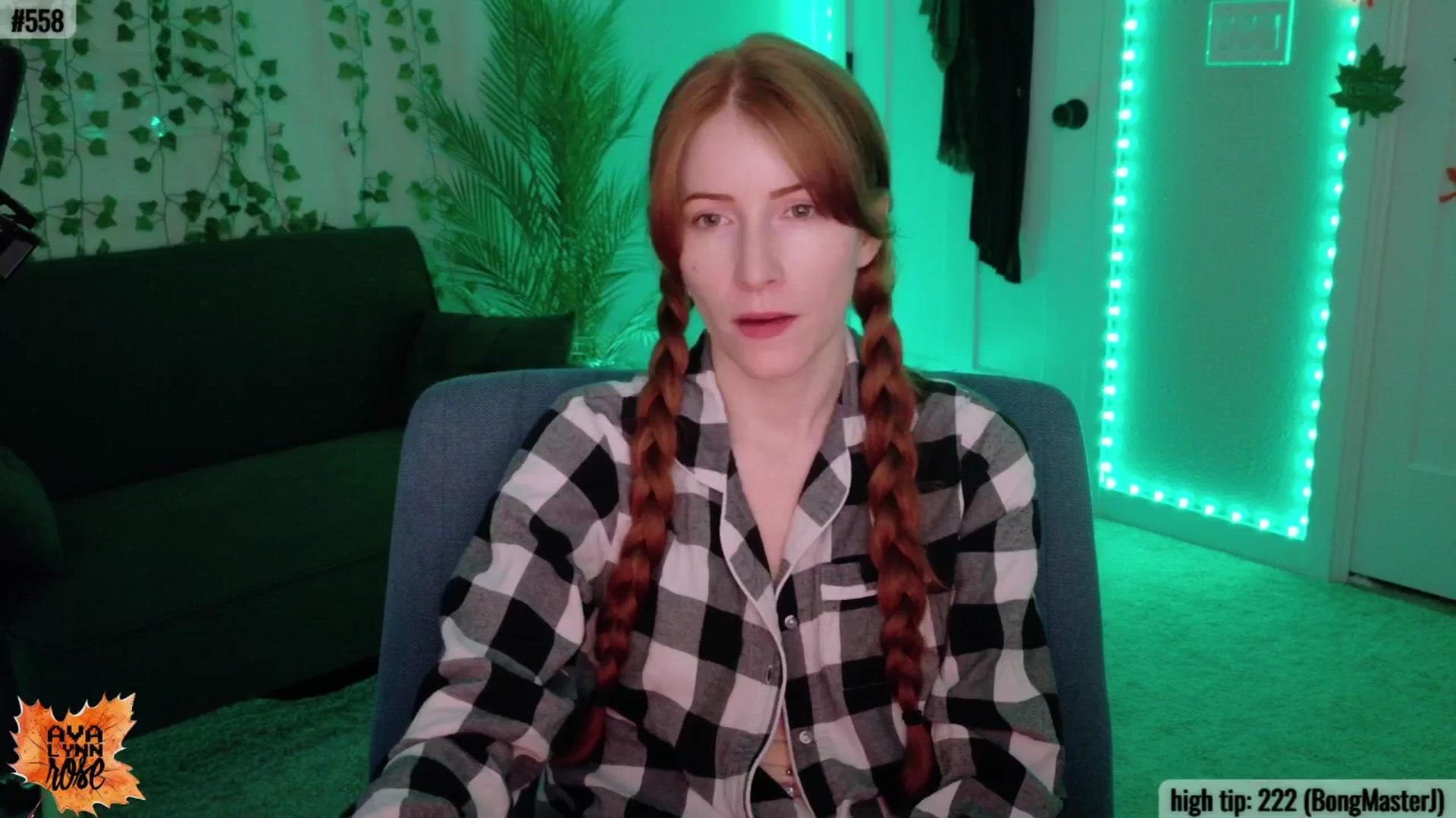 Gallery image thumbnail from AvalynnRose's myfreecams stream on, 11/24/2025, 05:49 image 5 of 20