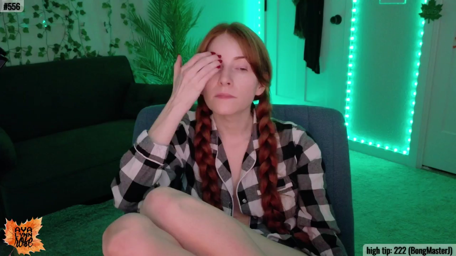 Gallery image thumbnail from AvalynnRose's myfreecams stream on, 11/24/2025, 05:49 image 16 of 20