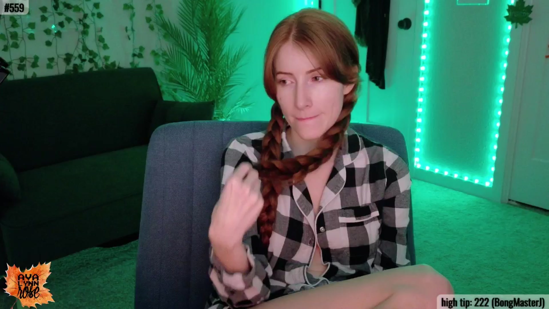 Gallery image thumbnail from AvalynnRose's myfreecams stream on, 11/24/2025, 05:49 image 7 of 20