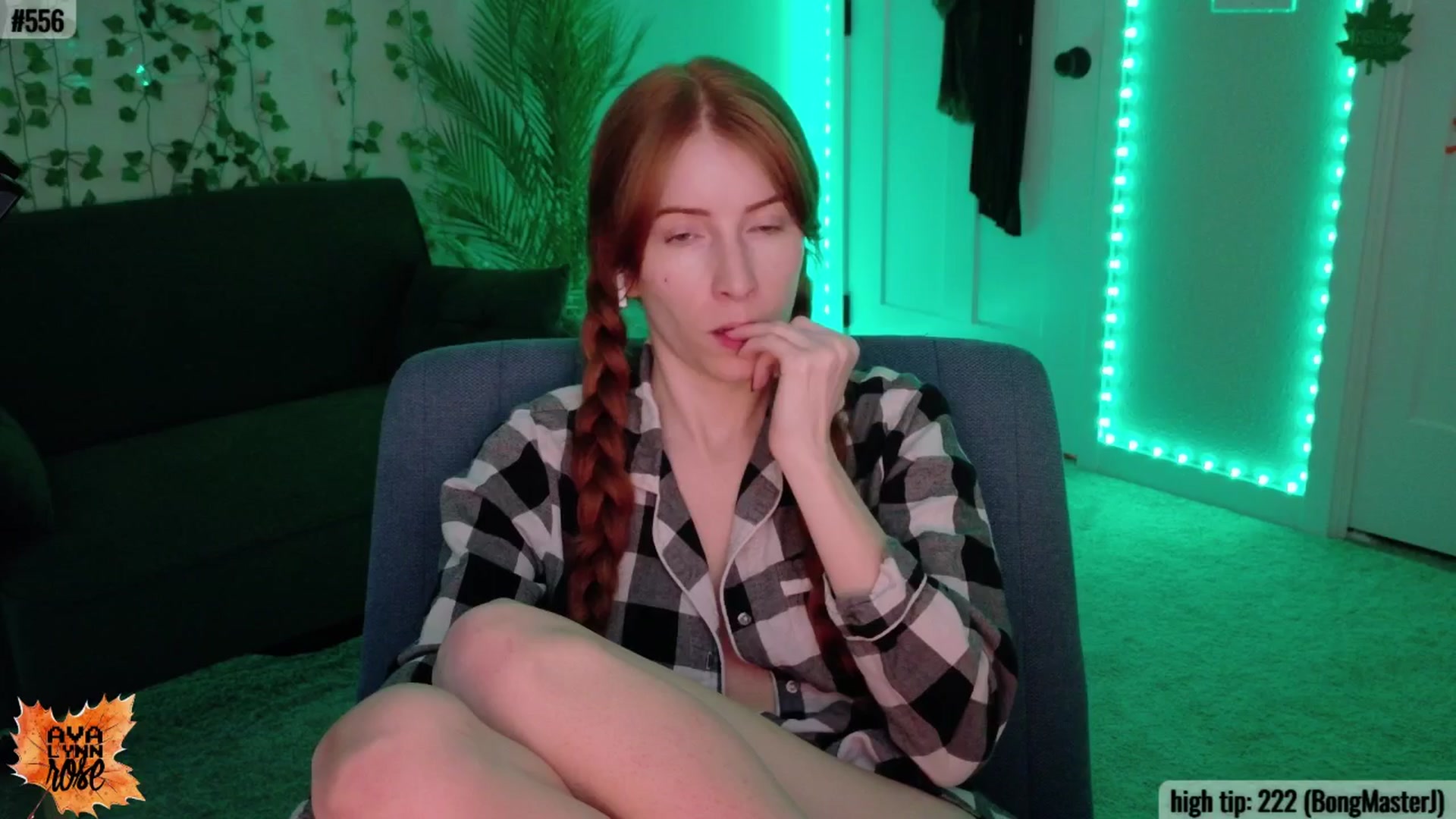 Gallery image thumbnail from AvalynnRose's myfreecams stream on, 11/24/2025, 05:49 image 15 of 20
