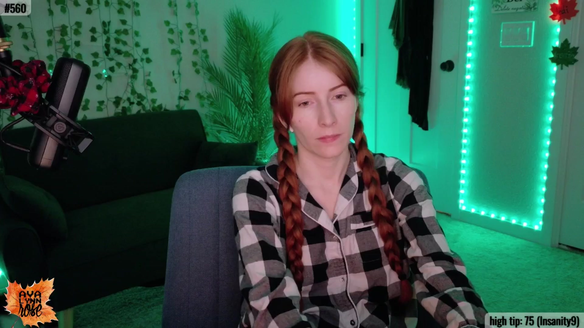 Gallery image thumbnail from AvalynnRose's myfreecams stream on, 11/24/2025, 05:49 image 3 of 20