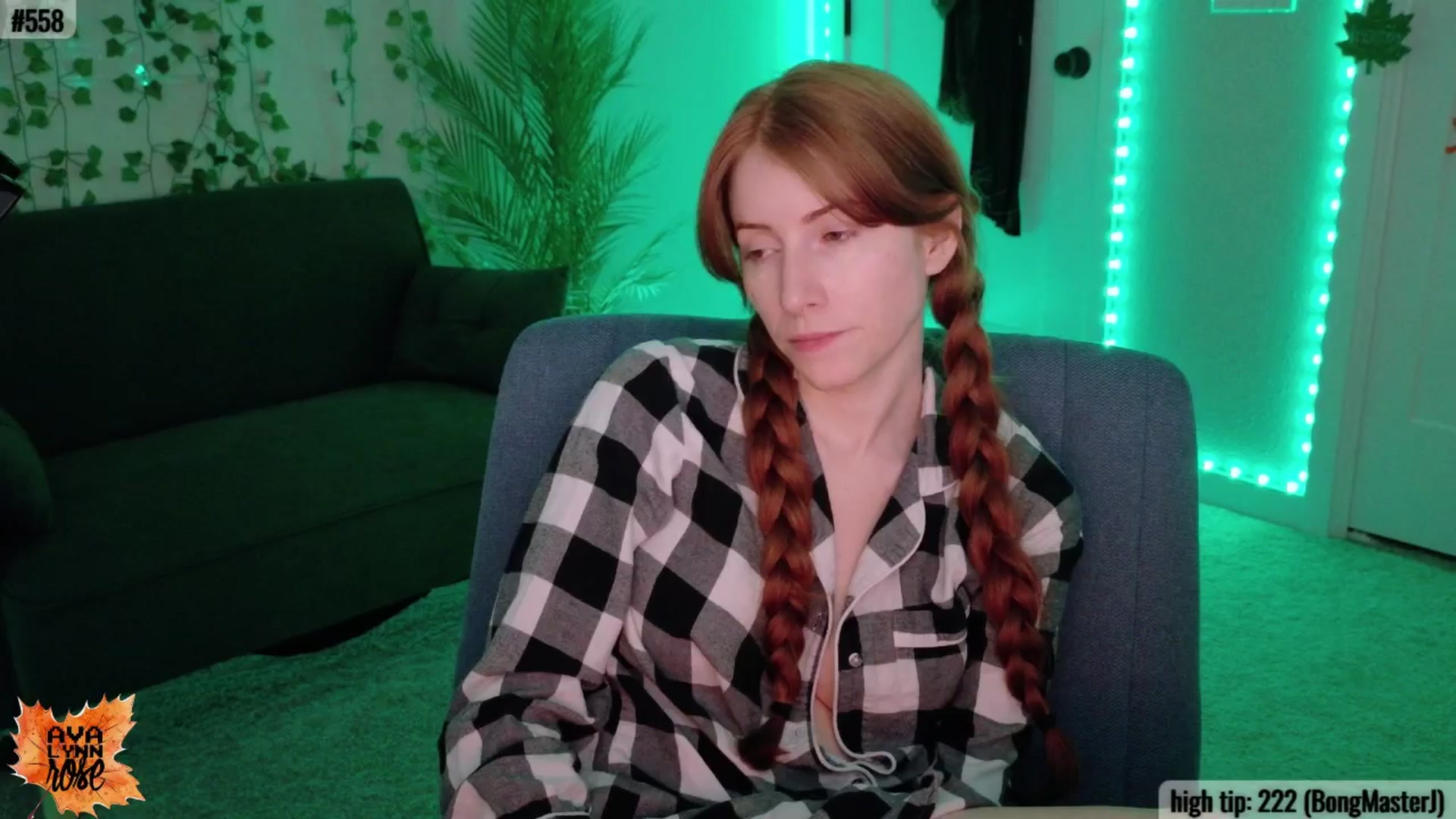 Gallery image thumbnail from AvalynnRose's myfreecams stream on, 11/24/2025, 05:49 image 11 of 20