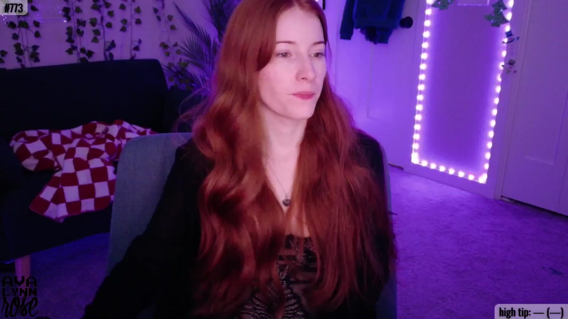 Gallery image thumbnail from AvalynnRose's myfreecams stream on, 12/13/2025, 05:23 image 1 of 20