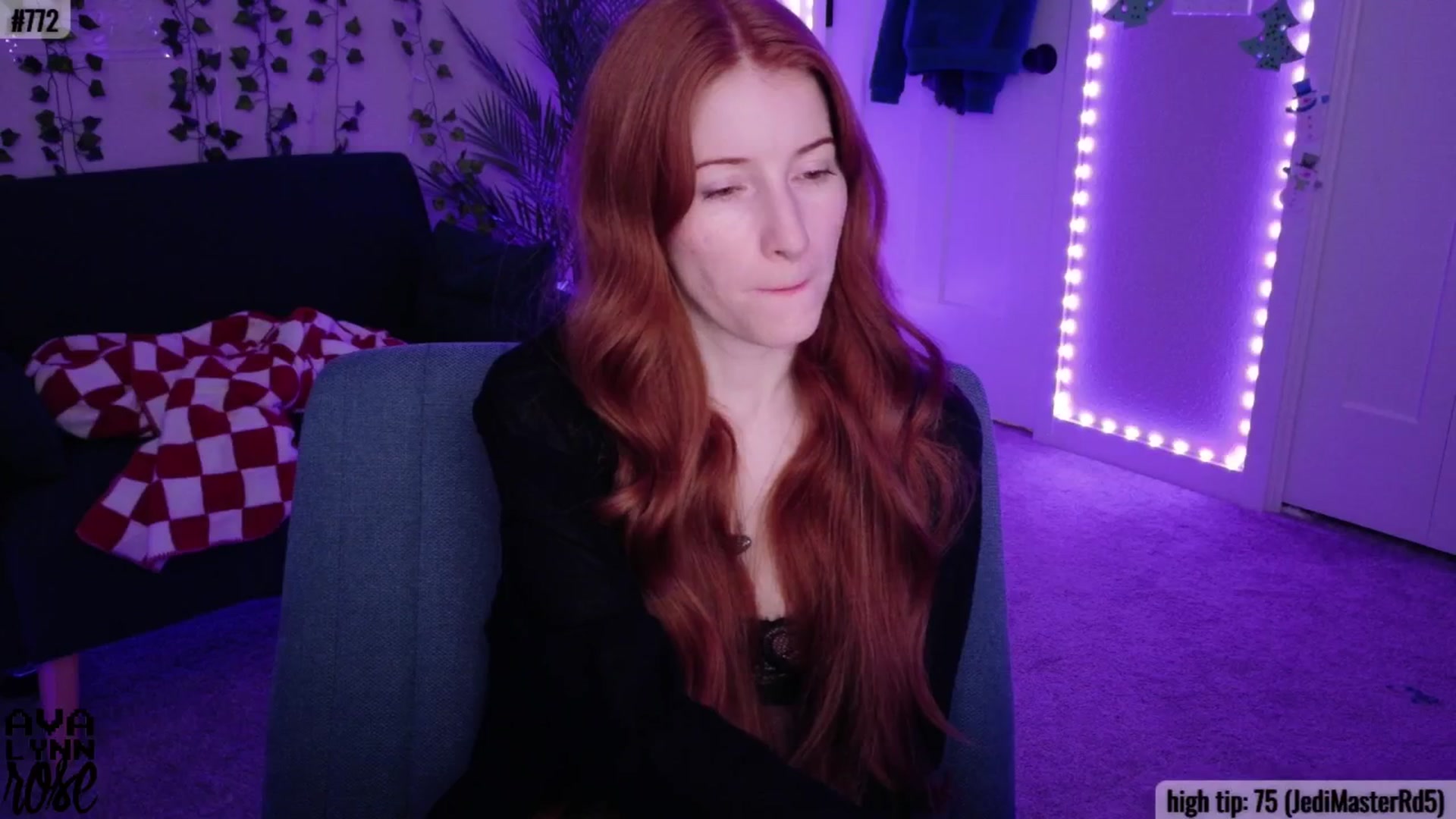 Gallery image thumbnail from AvalynnRose's myfreecams stream on, 12/13/2025, 05:23 image 6 of 20