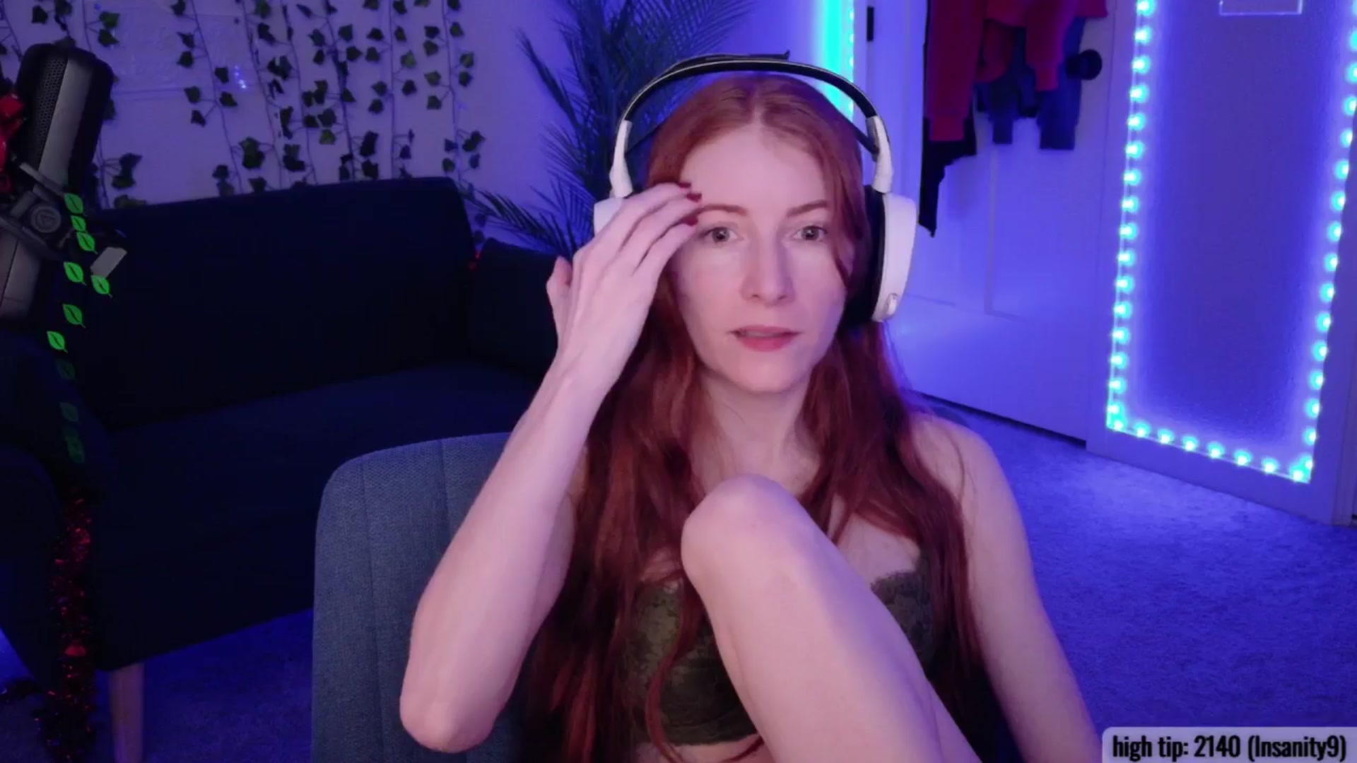 Gallery image thumbnail from AvalynnRose's myfreecams stream on, 03/01/2026, 06:11 image 14 of 20