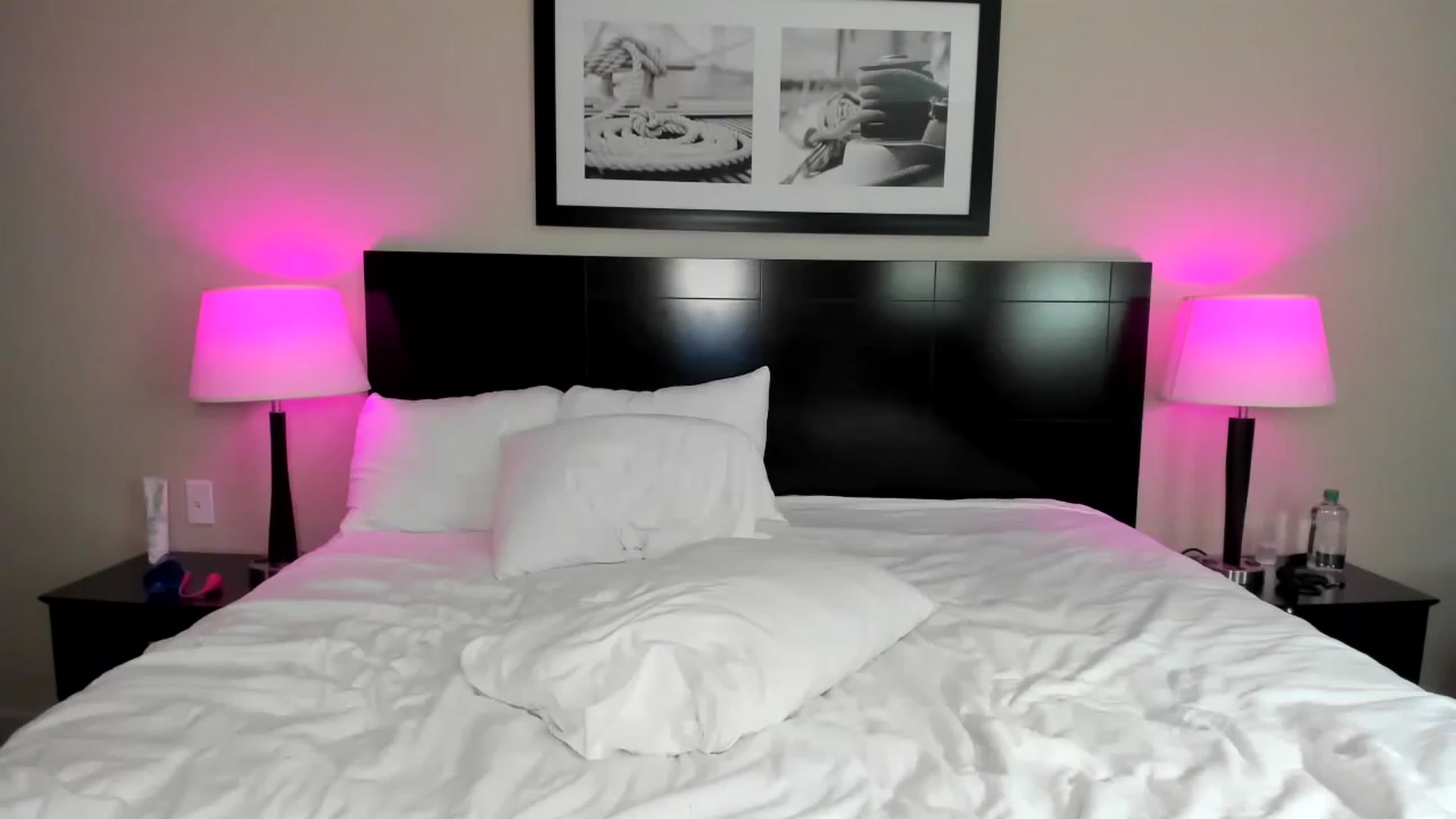 Gallery image thumbnail from AvaxGreen's myfreecams stream on, 11/27/2022, 07:05 image 17 of 20