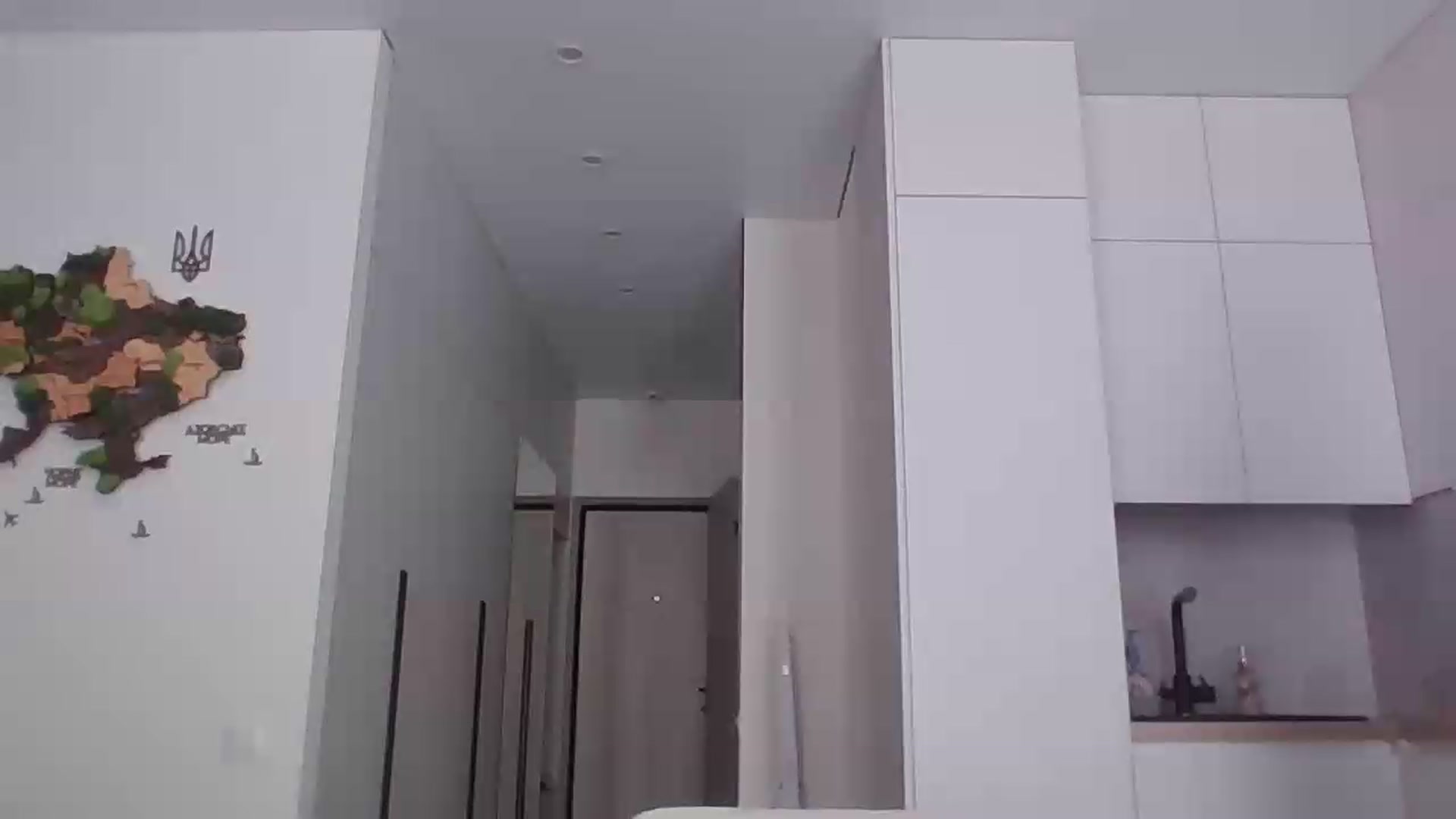 Gallery image thumbnail from AvelineGlow's myfreecams stream on, 08/20/2026, 13:28 image 4 of 20