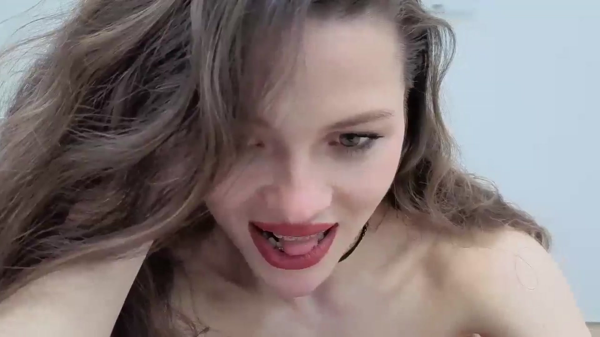 Gallery image thumbnail from Avelinehowo's myfreecams stream on, 03/25/2026, 21:11 image 16 of 20