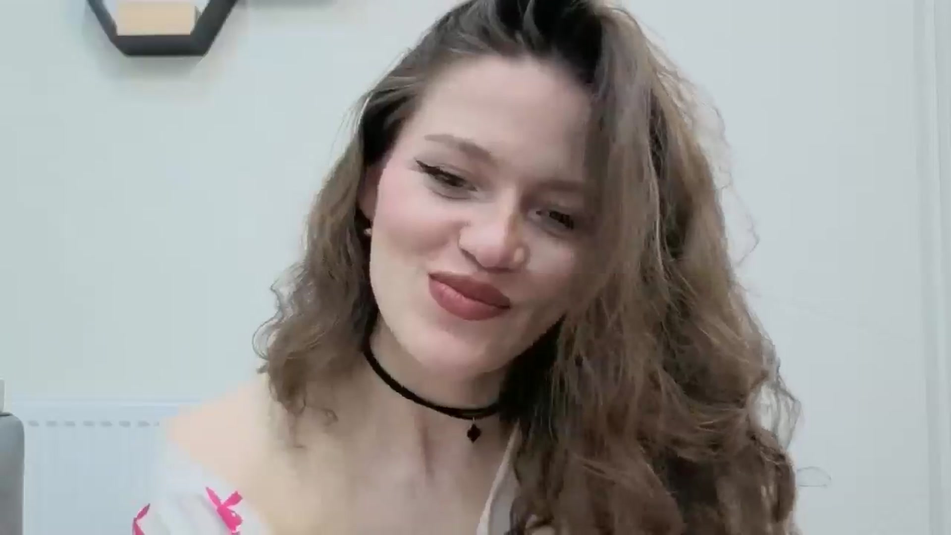 Gallery image thumbnail from Avelinehowo's myfreecams stream on, 03/26/2026, 20:10 image 6 of 20