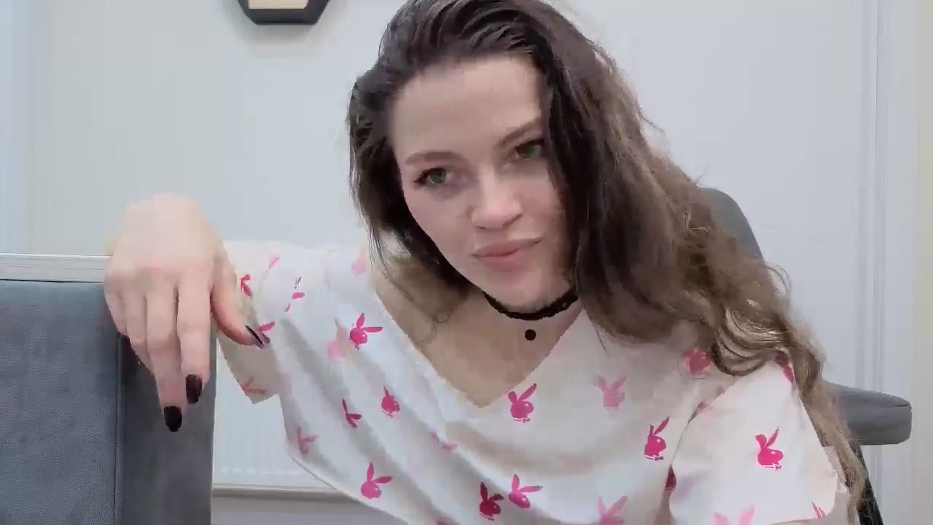 Gallery image thumbnail from Avelinehowo's myfreecams stream on, 03/29/2026, 14:48 image 15 of 20