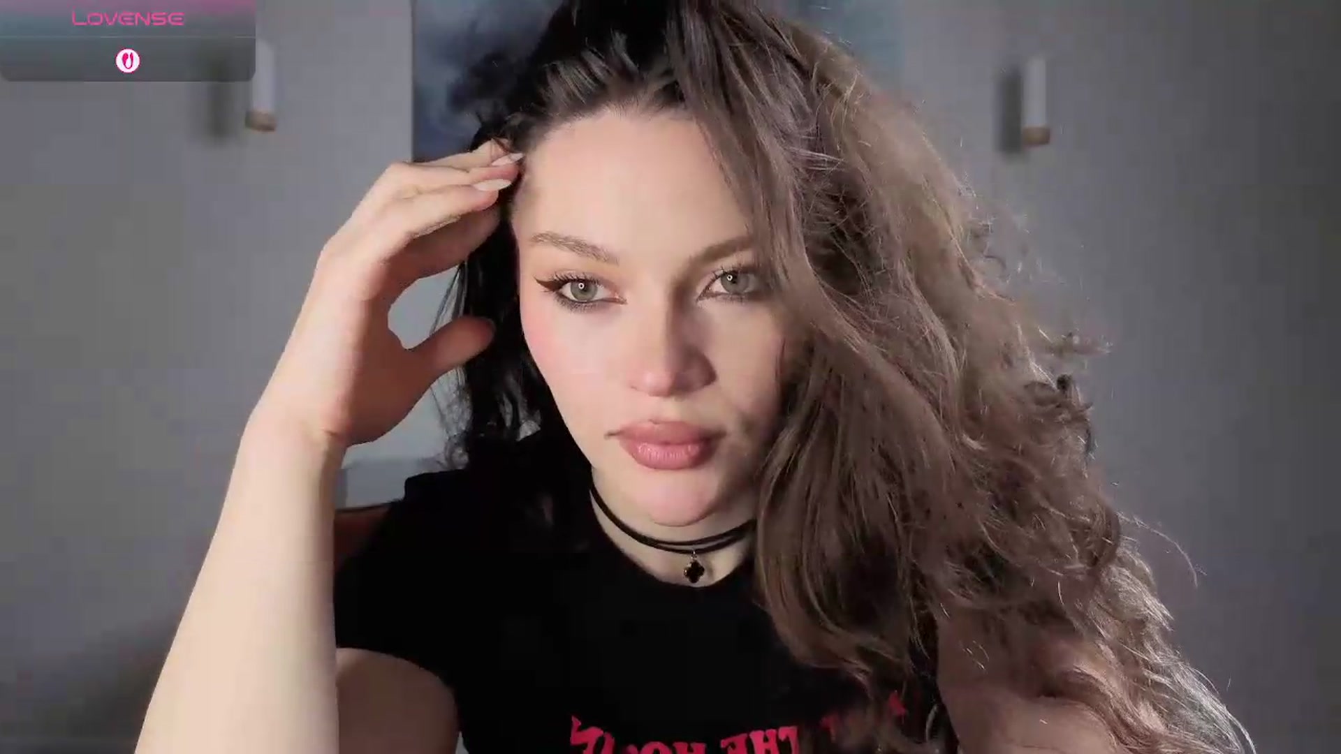 Gallery image thumbnail from Avelinehowo's myfreecams stream on, 05/20/2026, 18:56 image 14 of 20