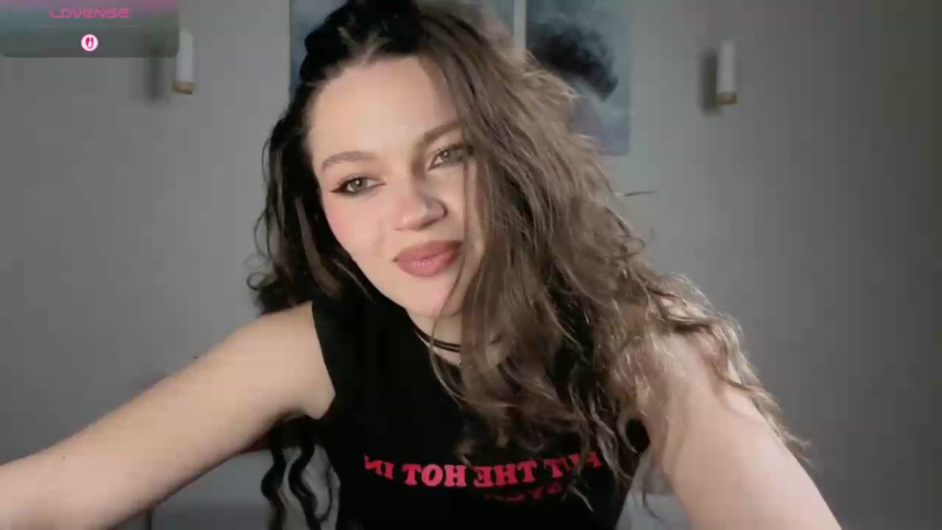 Gallery image thumbnail from Avelinehowo's myfreecams stream on, 05/20/2026, 18:56 image 18 of 20