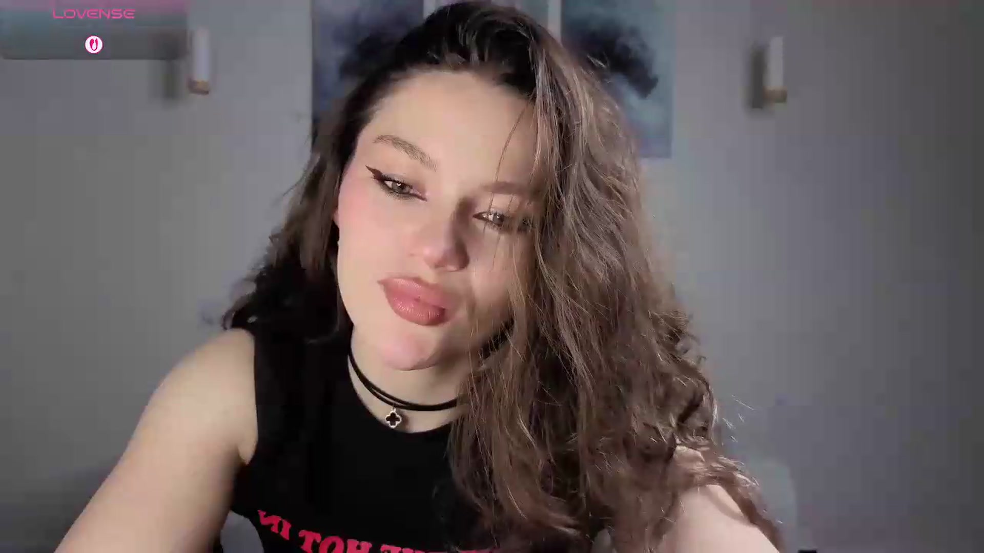 Gallery image thumbnail from Avelinehowo's myfreecams stream on, 05/20/2026, 18:56 image 8 of 20