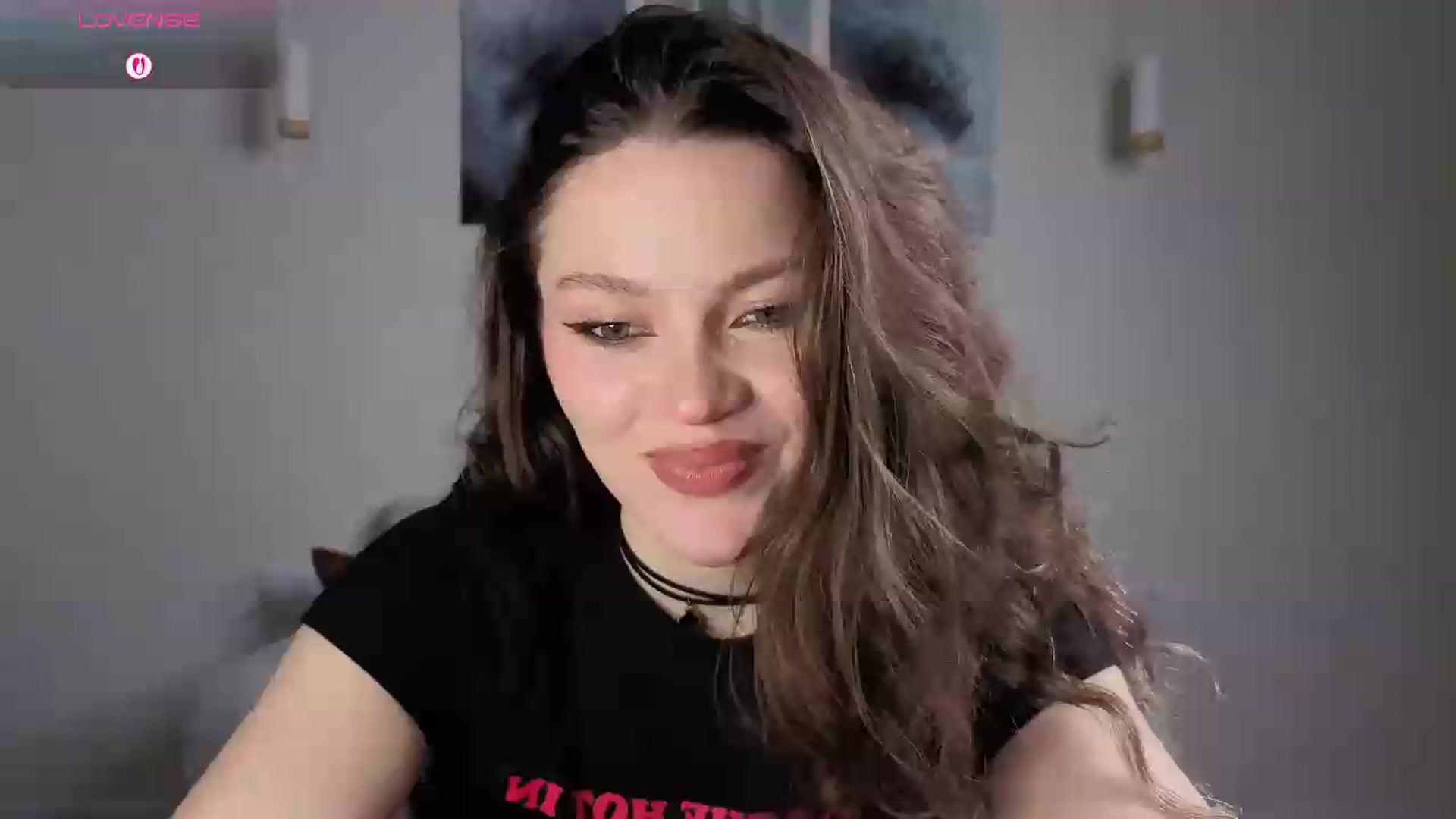 Gallery image thumbnail from Avelinehowo's myfreecams stream on, 05/20/2026, 18:56 image 5 of 20