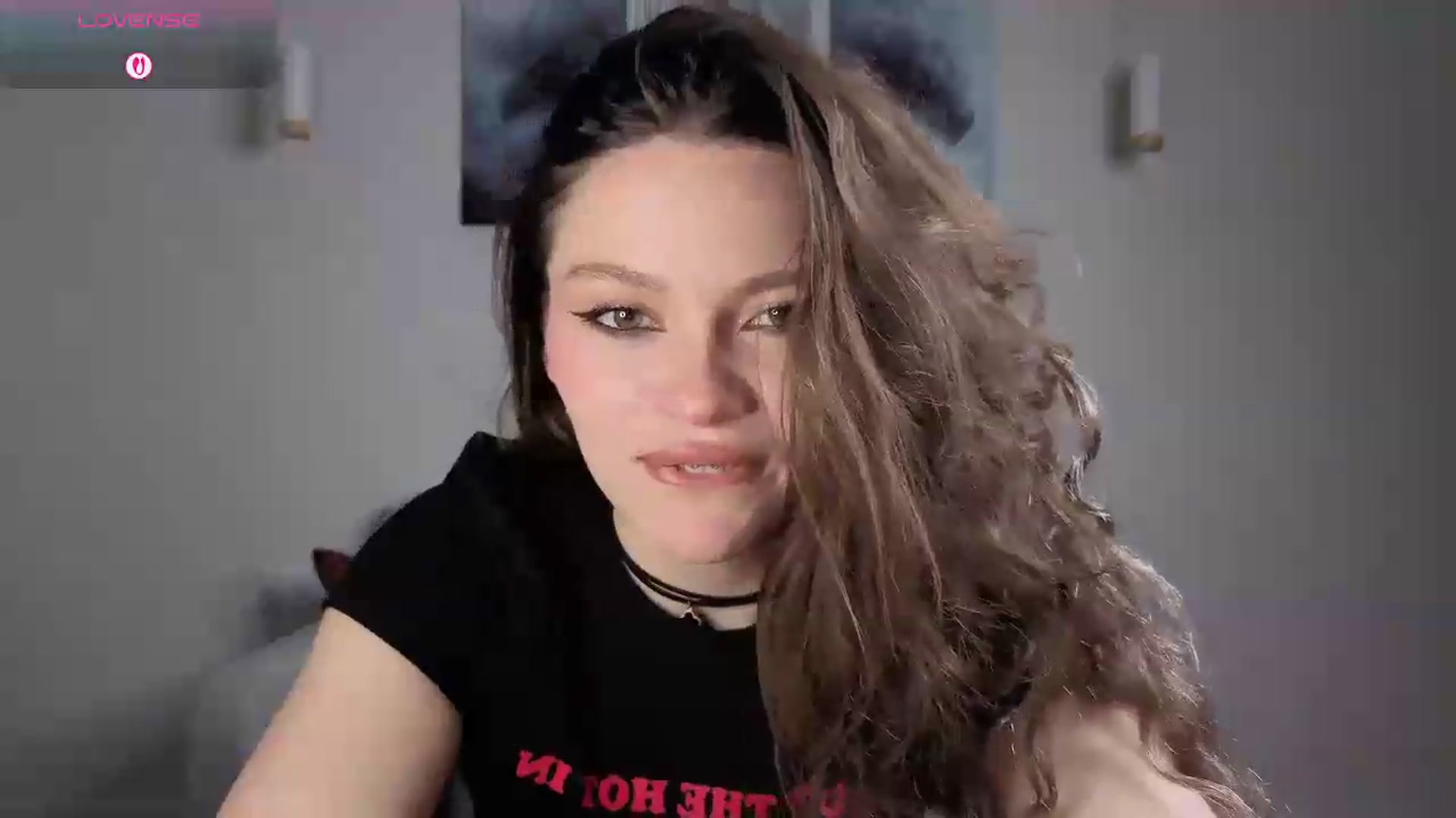 Gallery image thumbnail from Avelinehowo's myfreecams stream on, 05/20/2026, 18:56 image 6 of 20