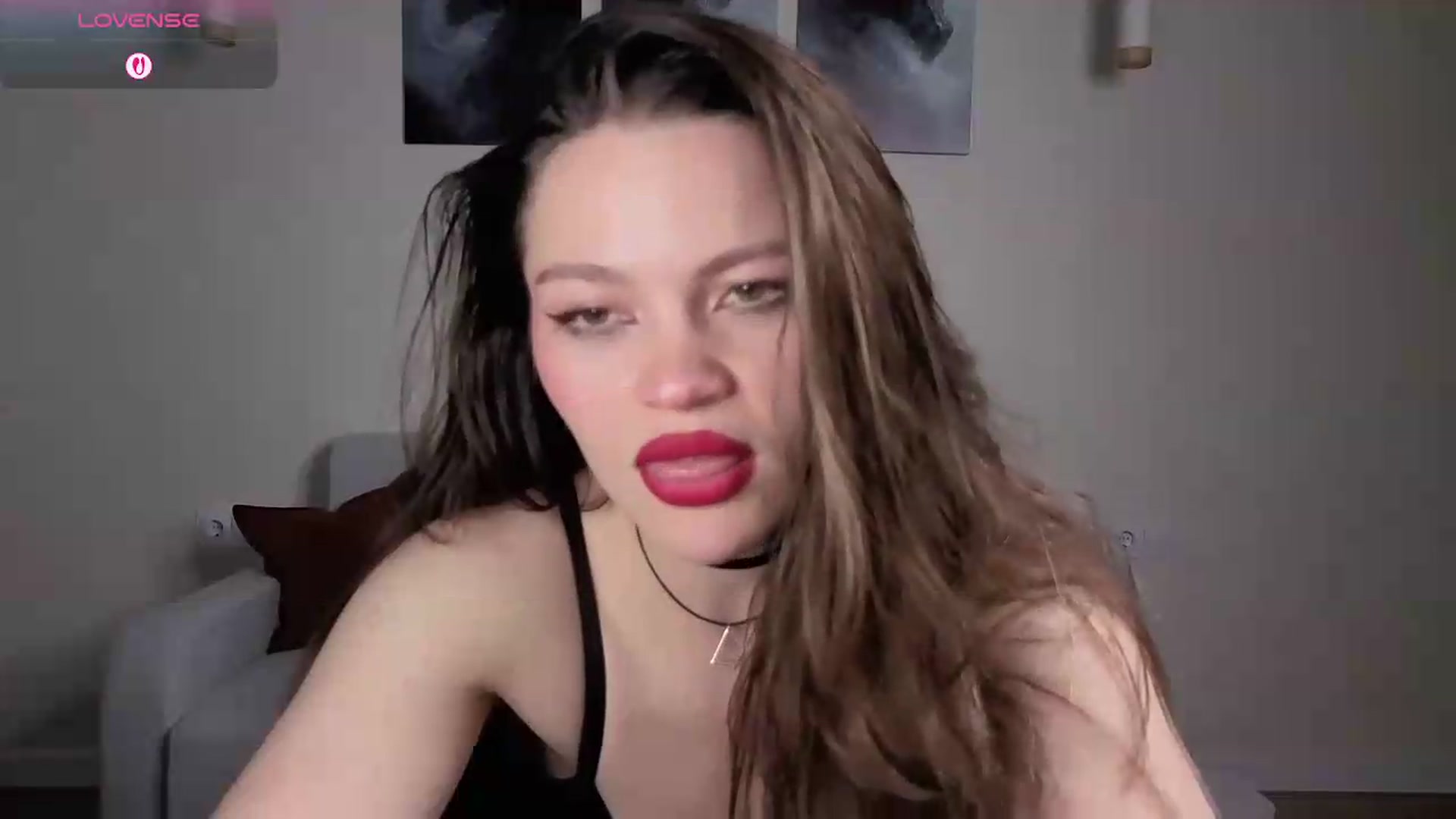 Gallery image thumbnail from Avelinehowo's myfreecams stream on, 05/29/2026, 20:37 image 10 of 20