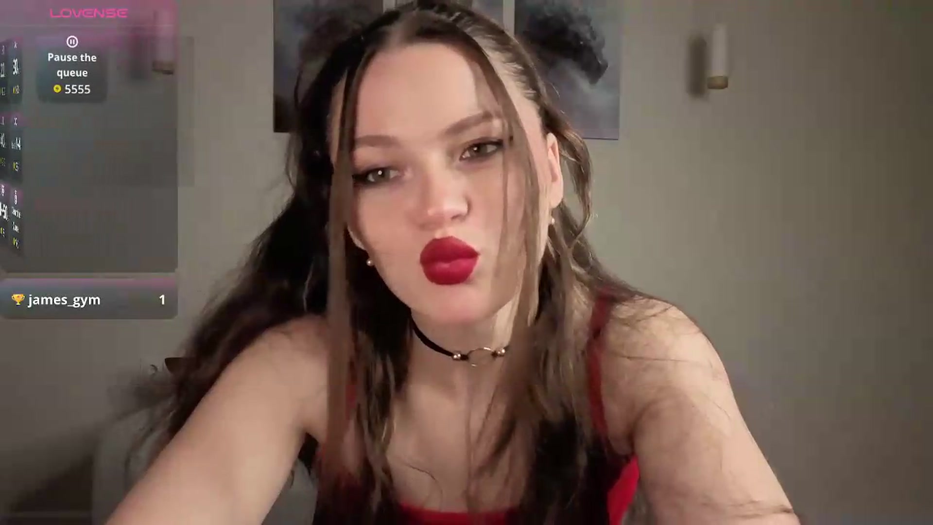 Gallery image thumbnail from Avelinehowo's myfreecams stream on, 06/12/2026, 19:31 image 2 of 20