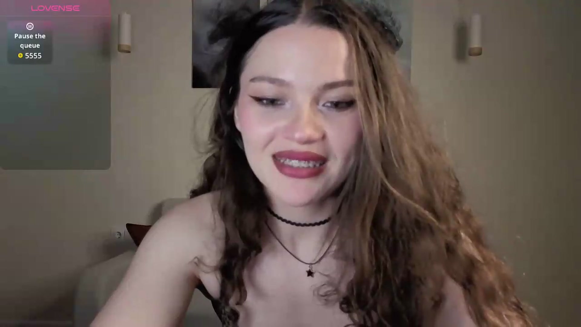 Gallery image thumbnail from Avelinehowo's myfreecams stream on, 06/18/2026, 22:13 image 4 of 20