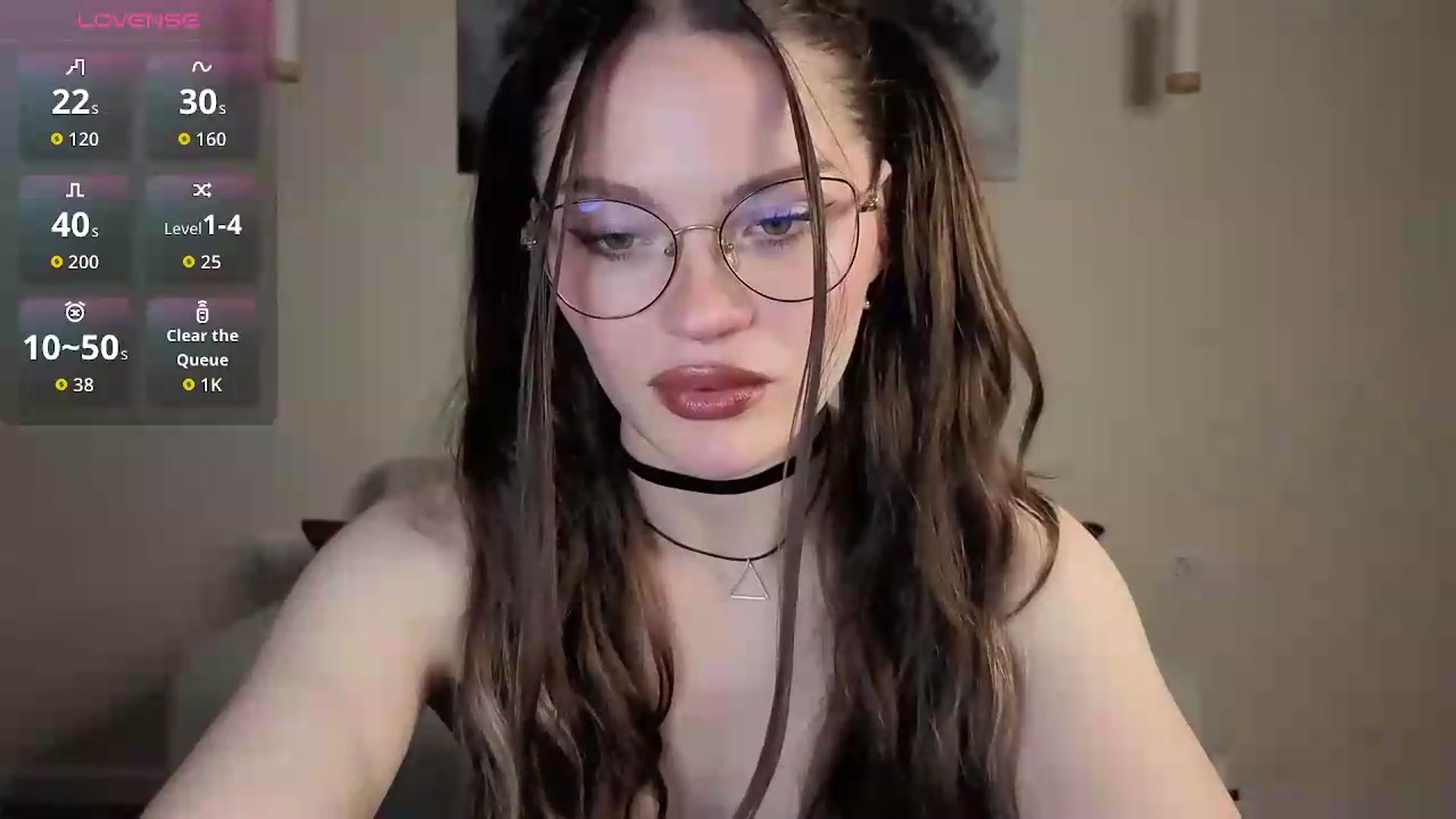 Gallery image thumbnail from Avelinehowo's myfreecams stream on, 06/26/2026, 21:32 image 10 of 20