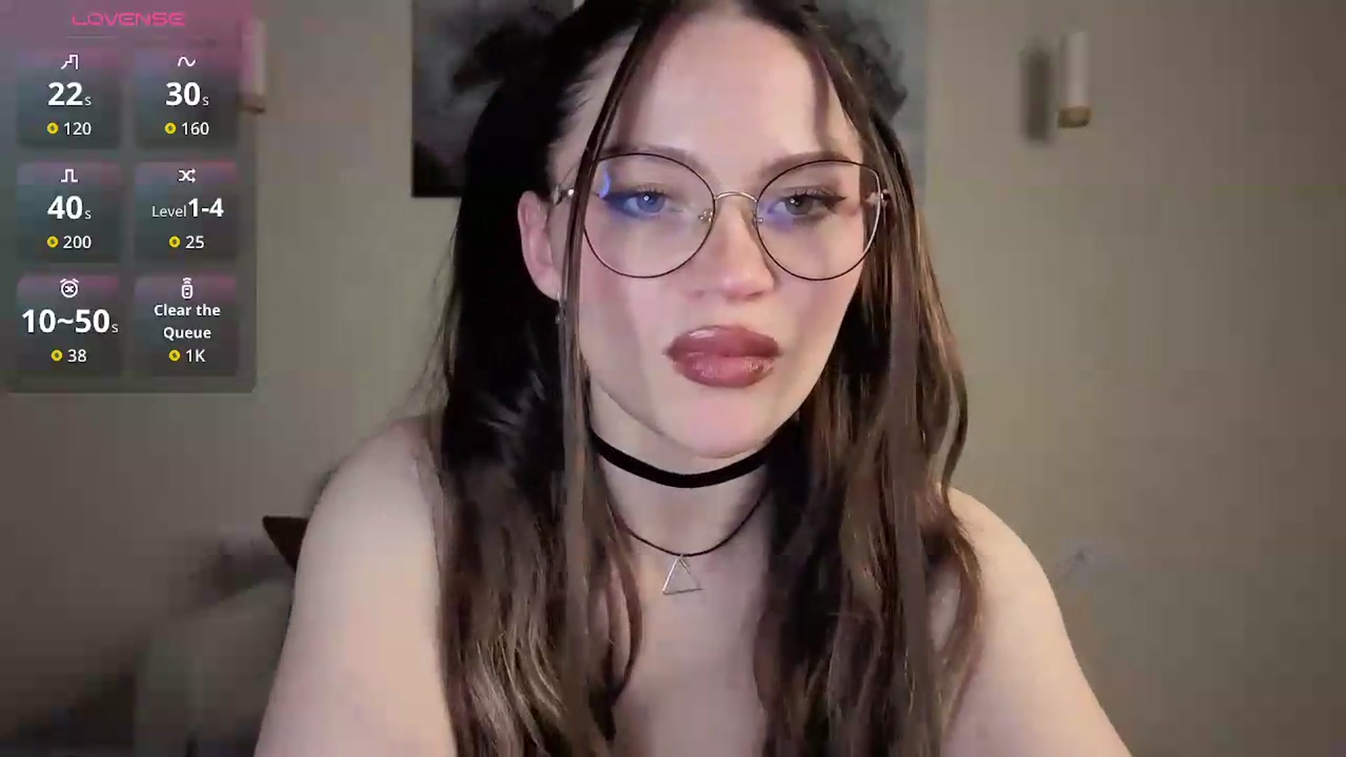 Gallery image thumbnail from Avelinehowo's myfreecams stream on, 06/26/2026, 21:32 image 4 of 20