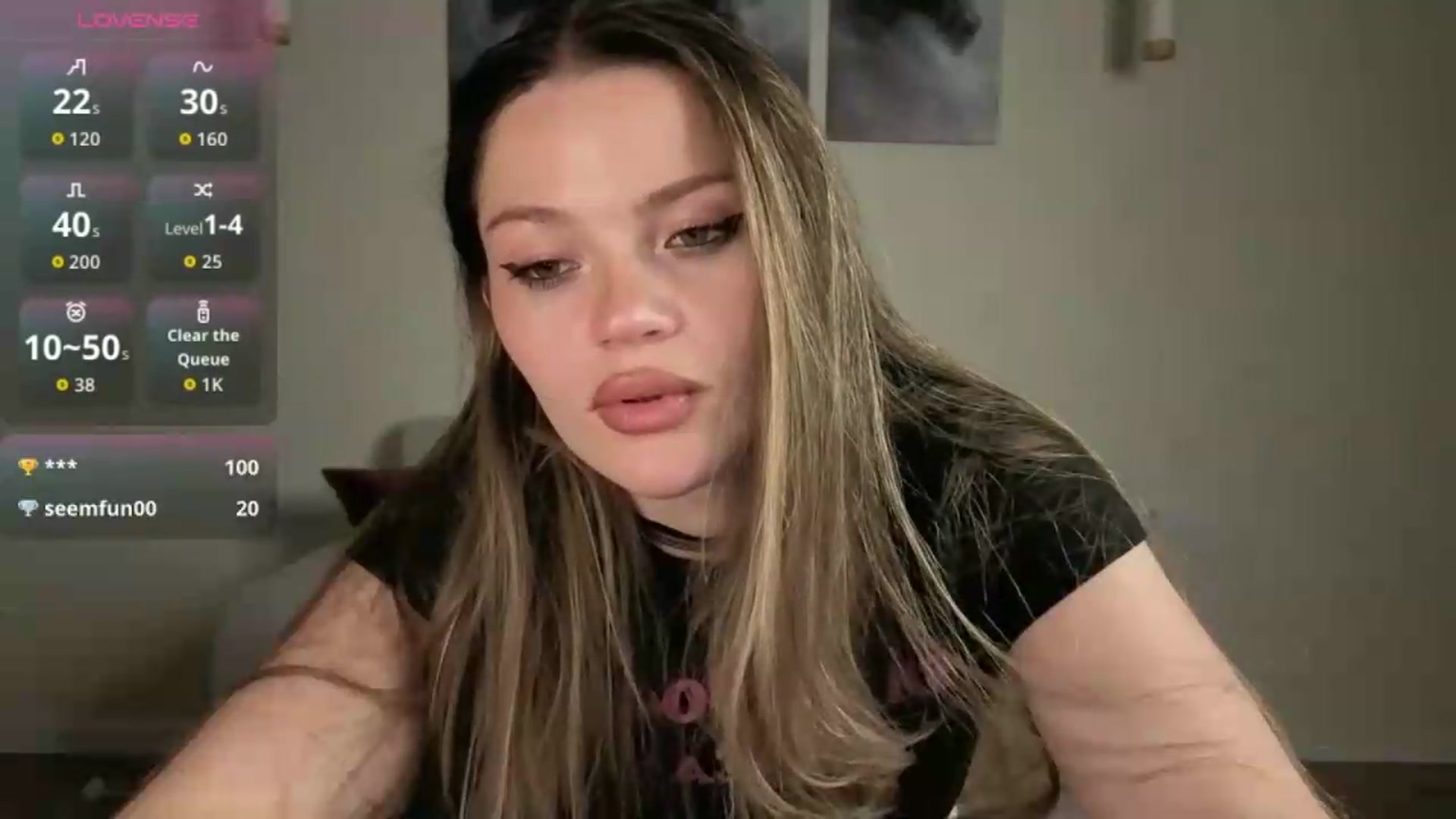 Gallery image thumbnail from Avelinehowo's myfreecams stream on, 07/09/2026, 20:54 image 15 of 20
