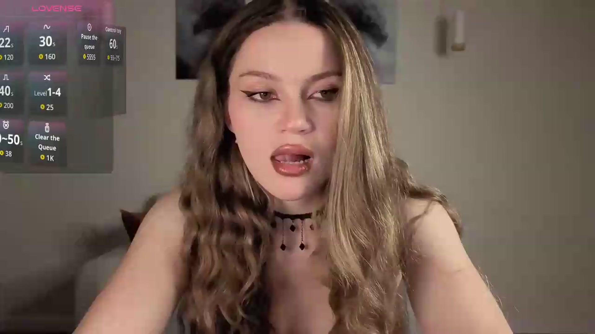 Gallery image thumbnail from Avelinehowo's myfreecams stream on, 07/21/2026, 19:01 image 7 of 20