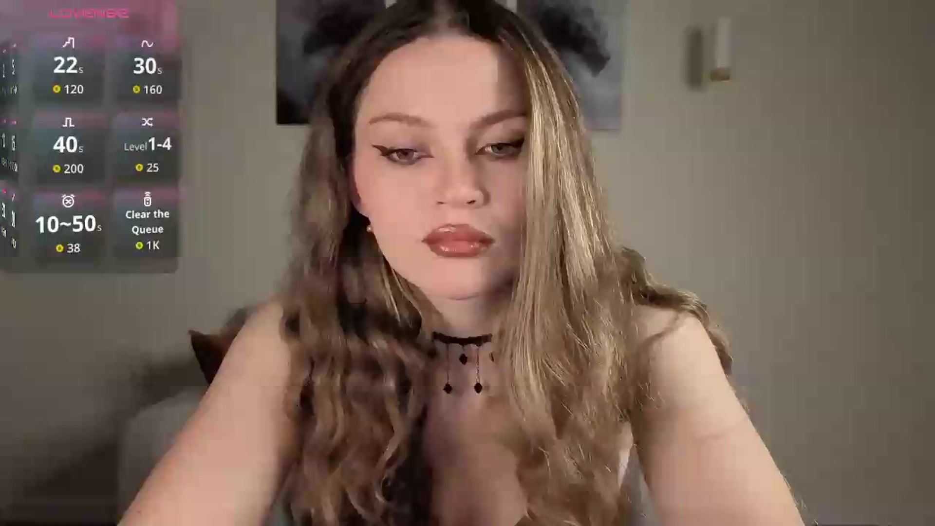 Gallery image thumbnail from Avelinehowo's myfreecams stream on, 07/21/2026, 19:01 image 10 of 20