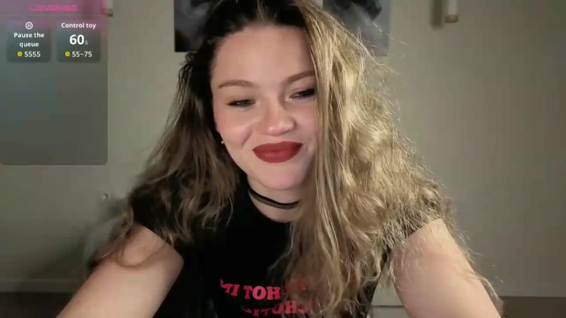 Gallery image thumbnail from Avelinehowo's myfreecams stream on, 07/22/2026, 20:23 image 17 of 20