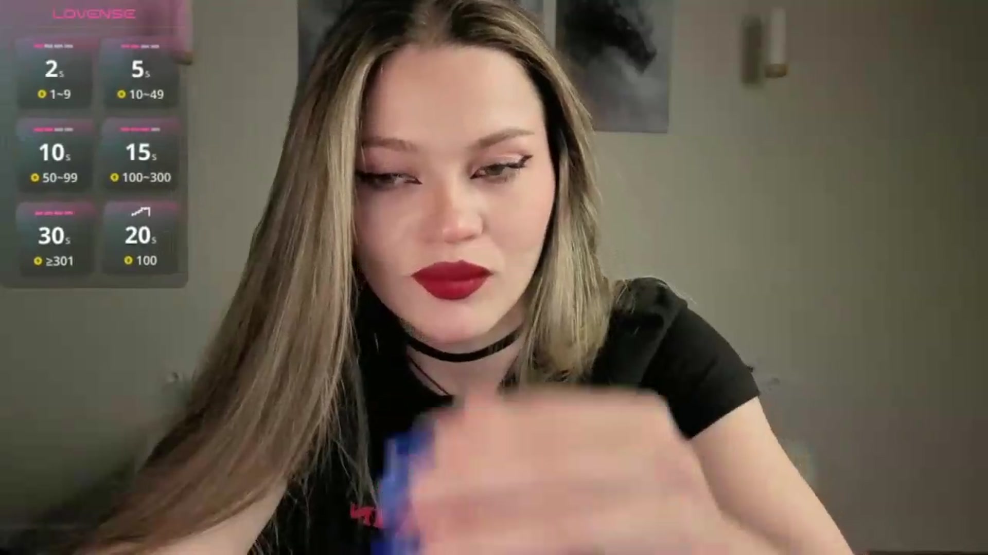 Gallery image thumbnail from Avelinehowo's myfreecams stream on, 07/31/2026, 21:44 image 15 of 20