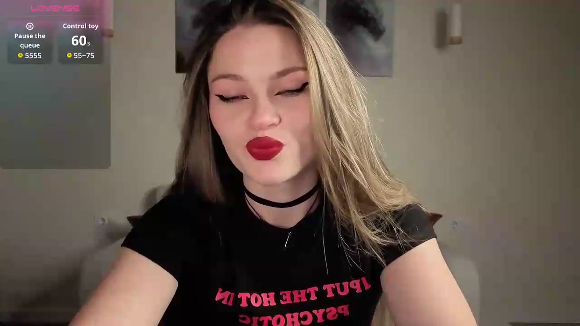Gallery image thumbnail from Avelinehowo's myfreecams stream on, 07/31/2026, 21:44 image 9 of 20
