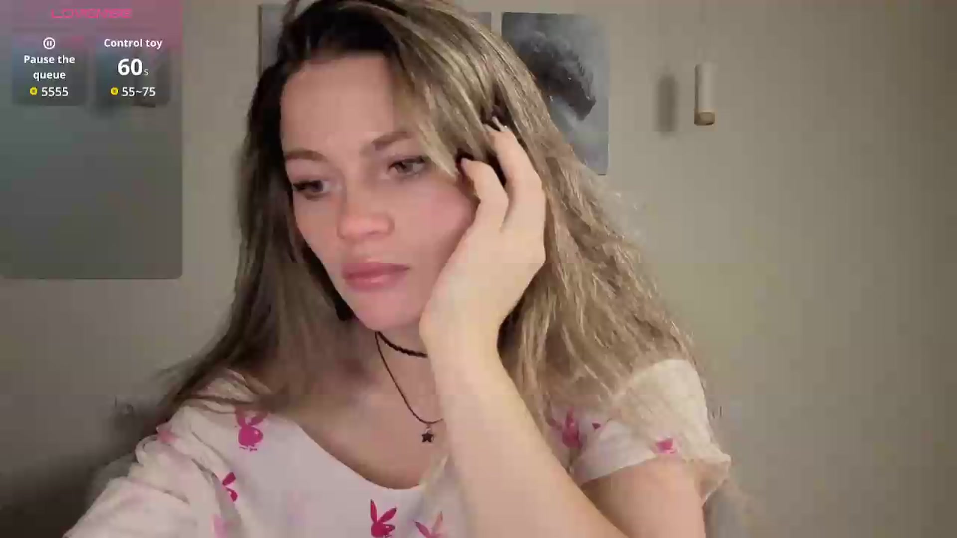 Gallery image thumbnail from Avelinehowo's myfreecams stream on, 08/10/2026, 19:05 image 1 of 20