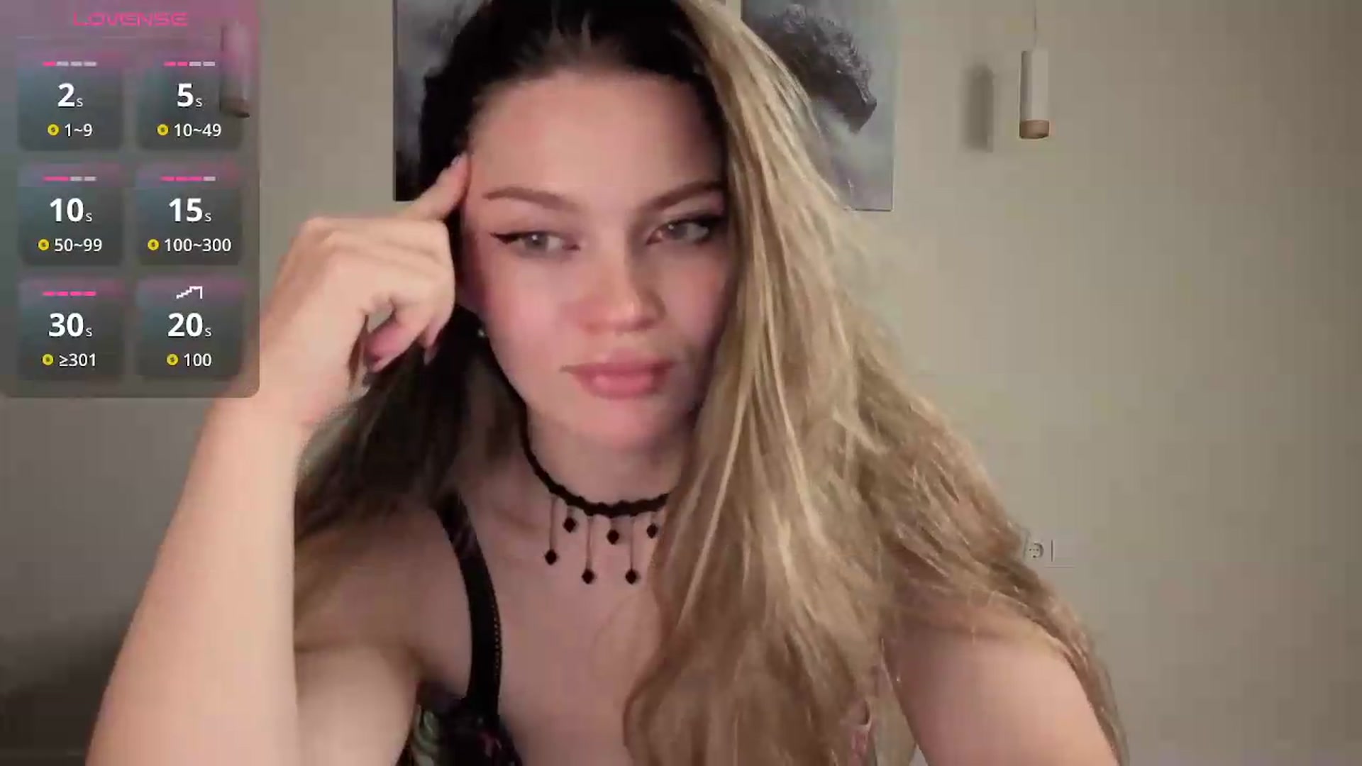 Gallery image thumbnail from Avelinehowo's myfreecams stream on, 08/12/2026, 18:24 image 16 of 20