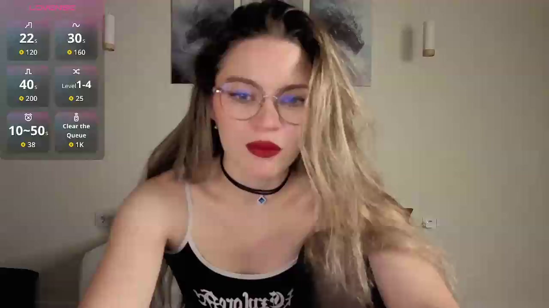 Gallery image thumbnail from Avelinehowo's myfreecams stream on, 08/13/2026, 19:11 image 5 of 20