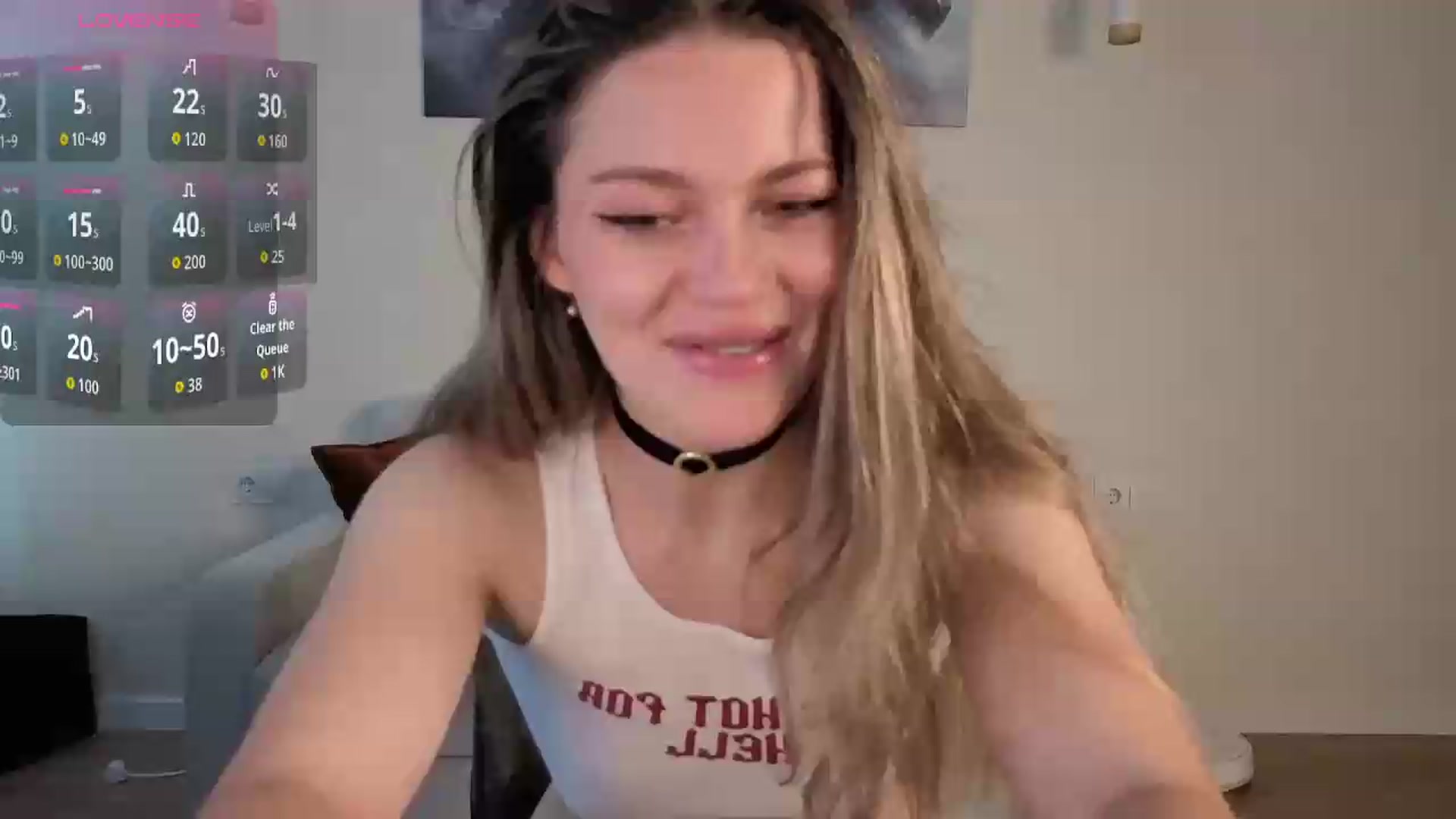 Gallery image thumbnail from Avelinehowo's myfreecams stream on, 08/15/2026, 12:39 image 14 of 20
