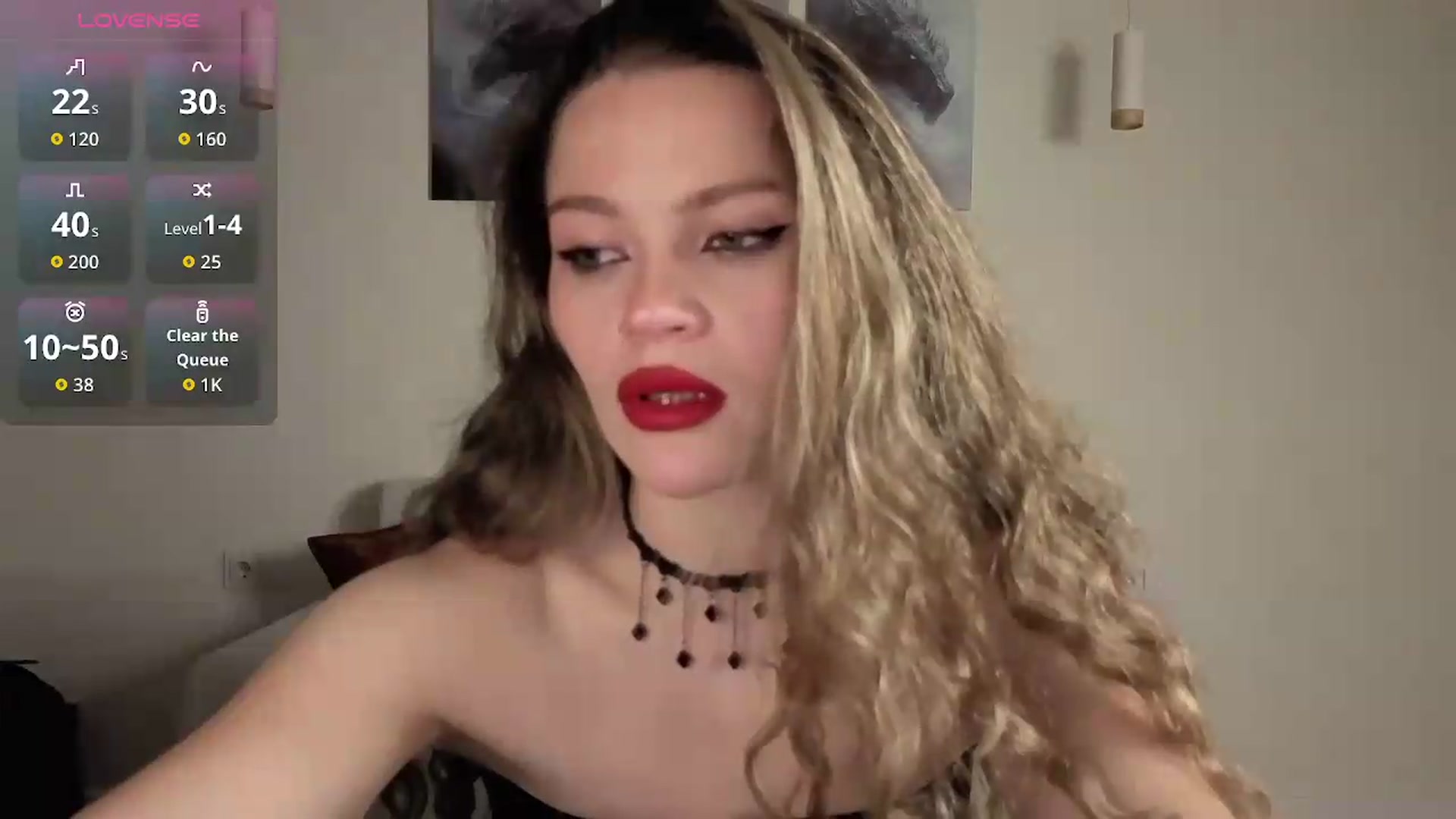 Gallery image thumbnail from Avelinehowo's myfreecams stream on, 08/20/2026, 20:20 image 10 of 20