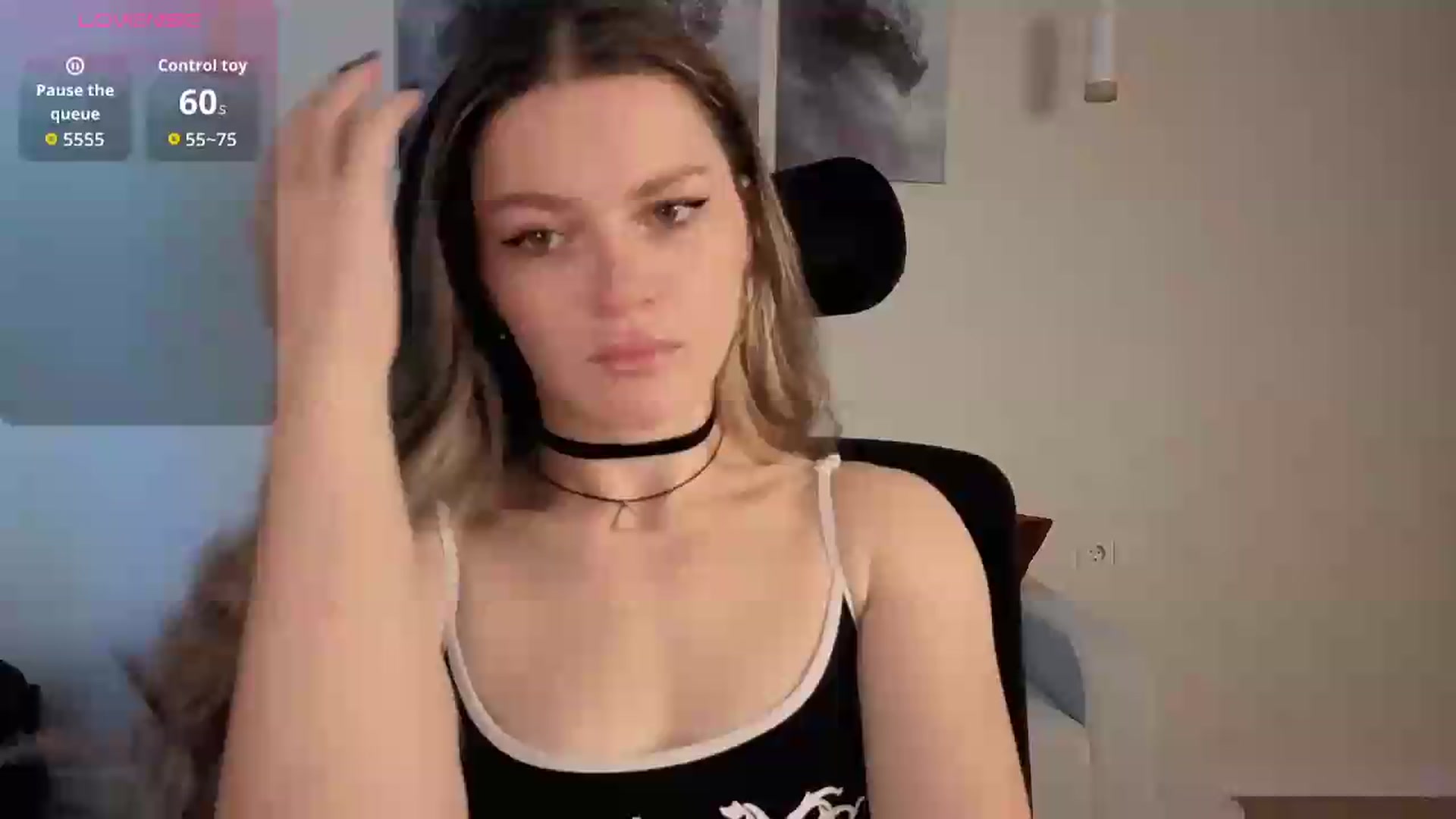 Gallery image thumbnail from Avelinehowo's myfreecams stream on, 08/22/2026, 14:17 image 1 of 20