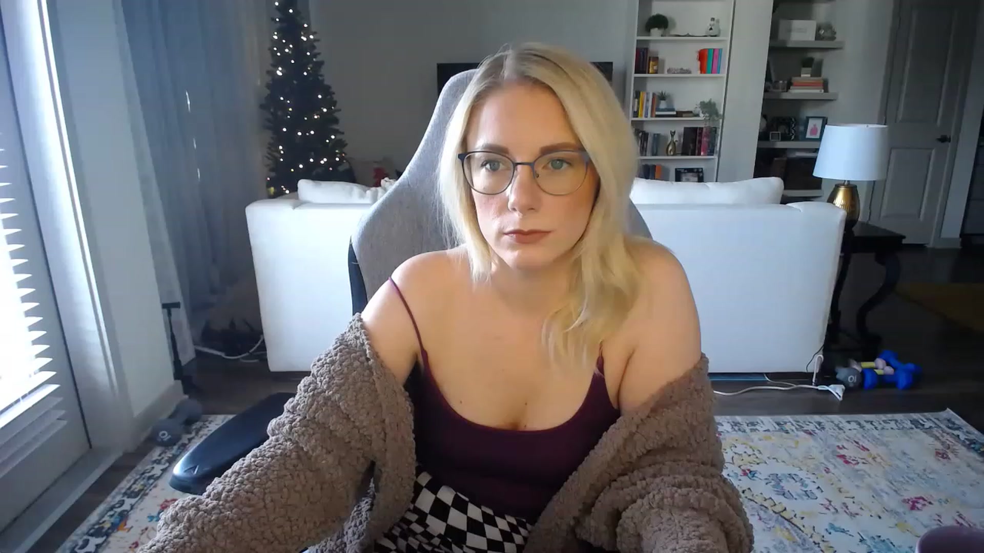 Gallery image thumbnail from AveryLayne_'s myfreecams stream on, 11/20/2022, 21:18 image 3 of 20