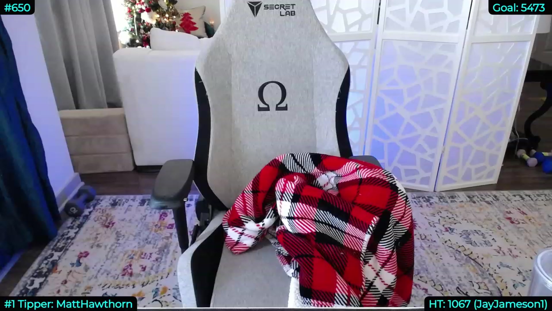 Gallery image thumbnail from AveryLayne_'s myfreecams stream on, 12/15/2022, 23:46 image 6 of 20