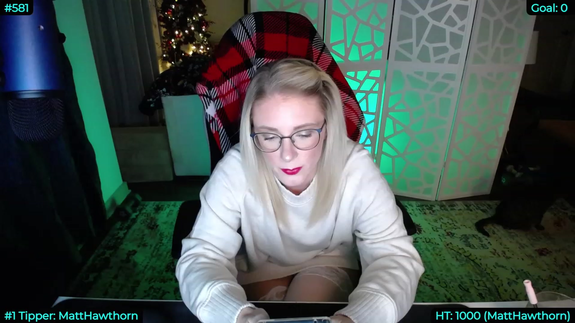 Gallery image thumbnail from AveryLayne_'s myfreecams stream on, 12/17/2022, 03:35 image 15 of 20