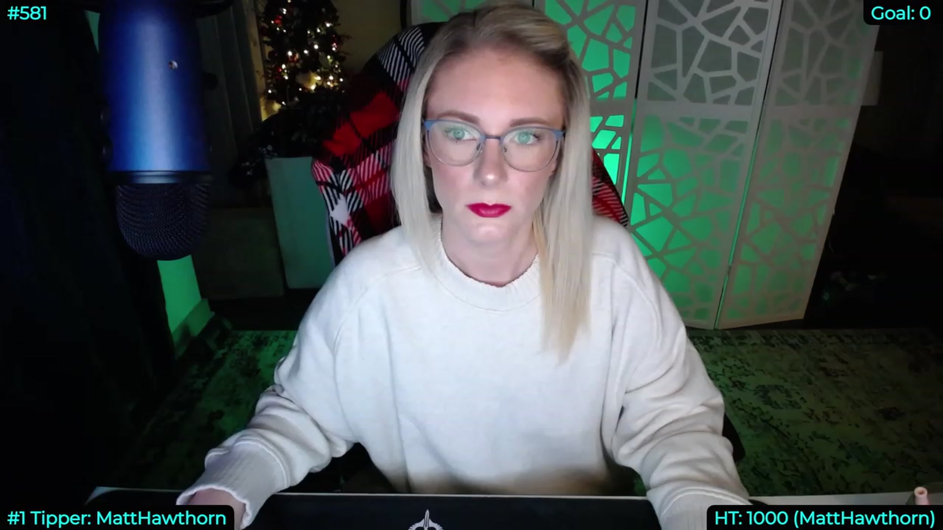 Gallery image thumbnail from AveryLayne_'s myfreecams stream on, 12/17/2022, 03:35 image 17 of 20