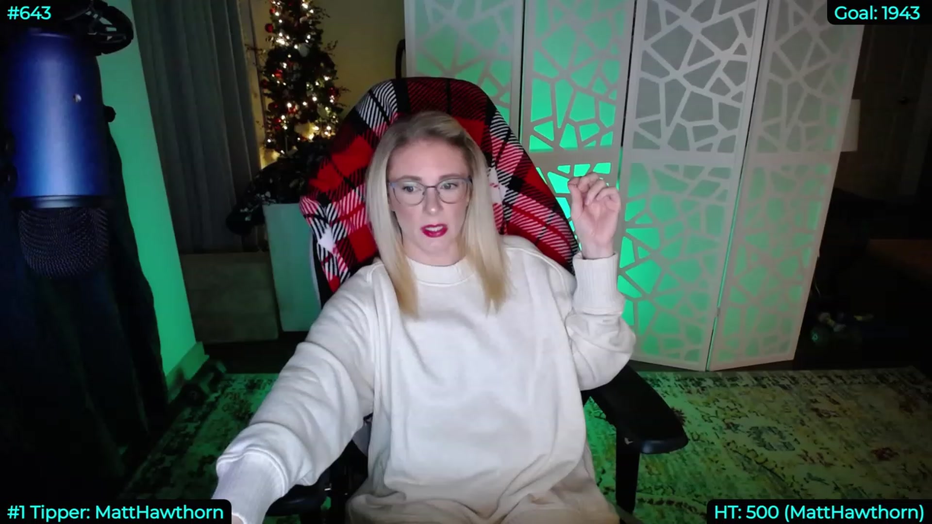 Gallery image thumbnail from AveryLayne_'s myfreecams stream on, 12/17/2022, 03:35 image 9 of 20