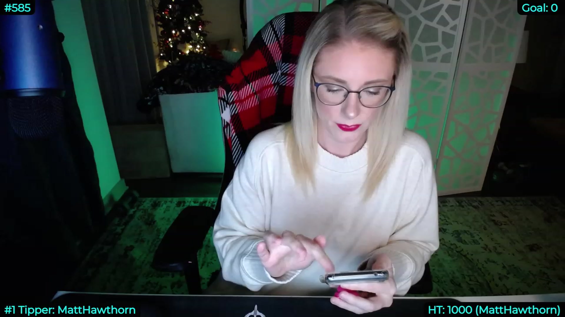 Gallery image thumbnail from AveryLayne_'s myfreecams stream on, 12/17/2022, 03:35 image 13 of 20
