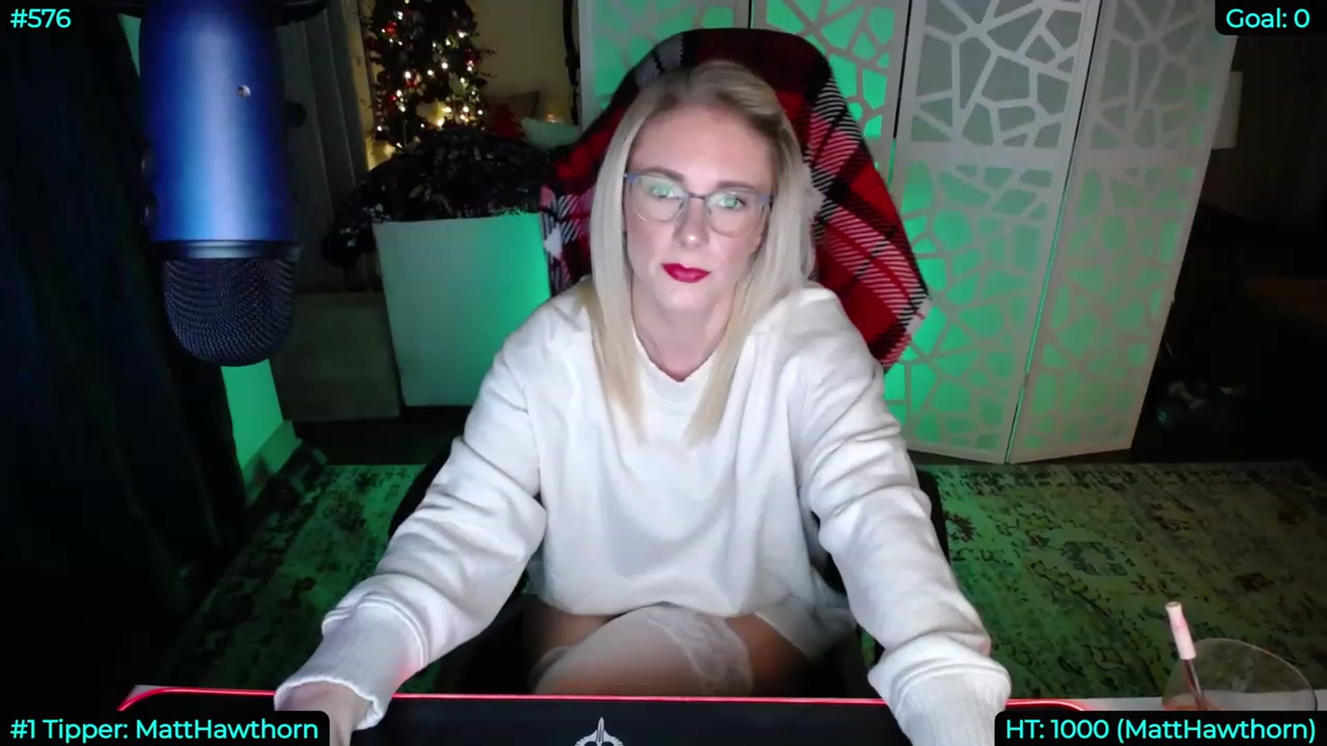 Gallery image thumbnail from AveryLayne_'s myfreecams stream on, 12/17/2022, 03:35 image 19 of 20