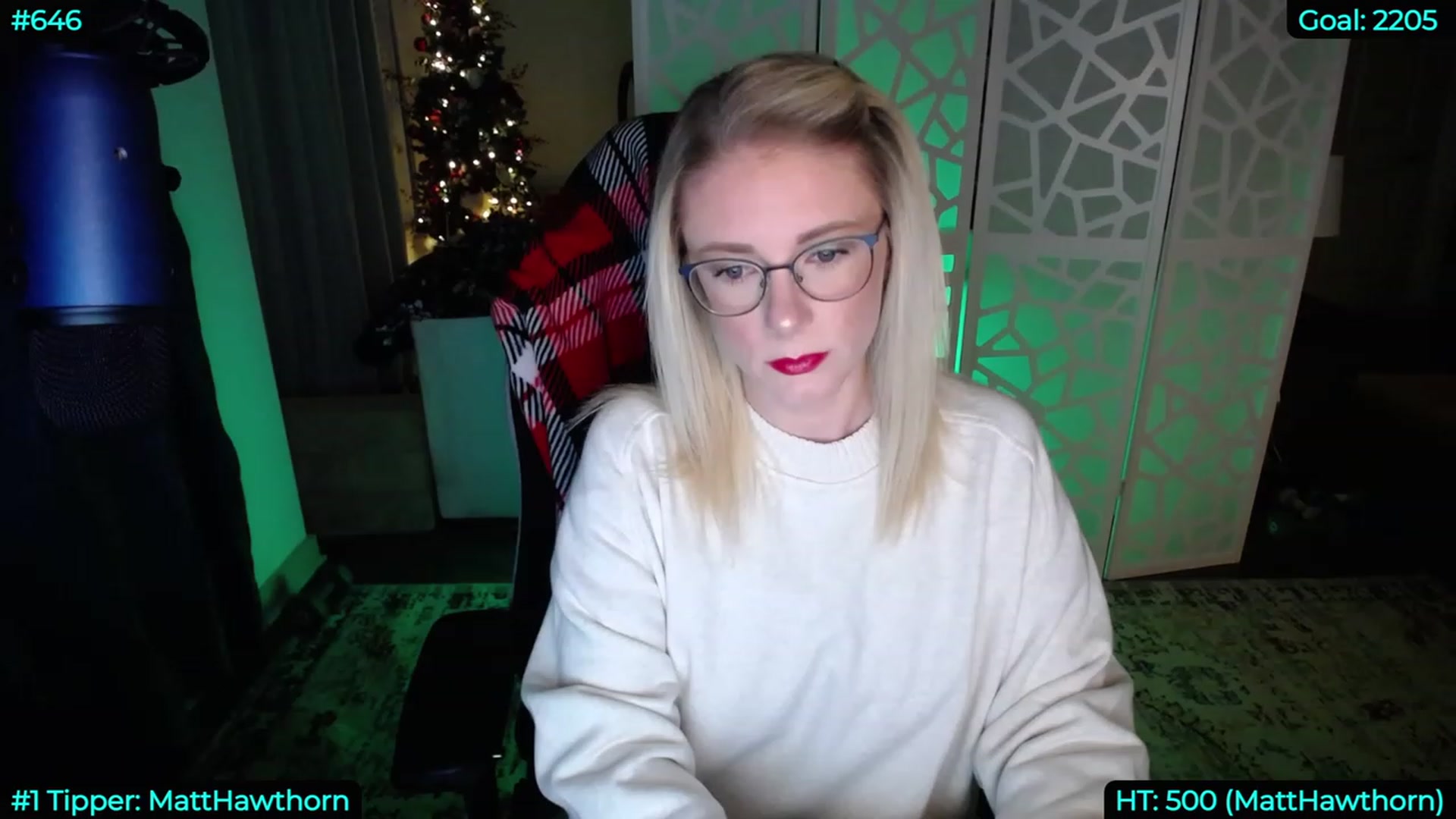 Gallery image thumbnail from AveryLayne_'s myfreecams stream on, 12/17/2022, 03:35 image 3 of 20