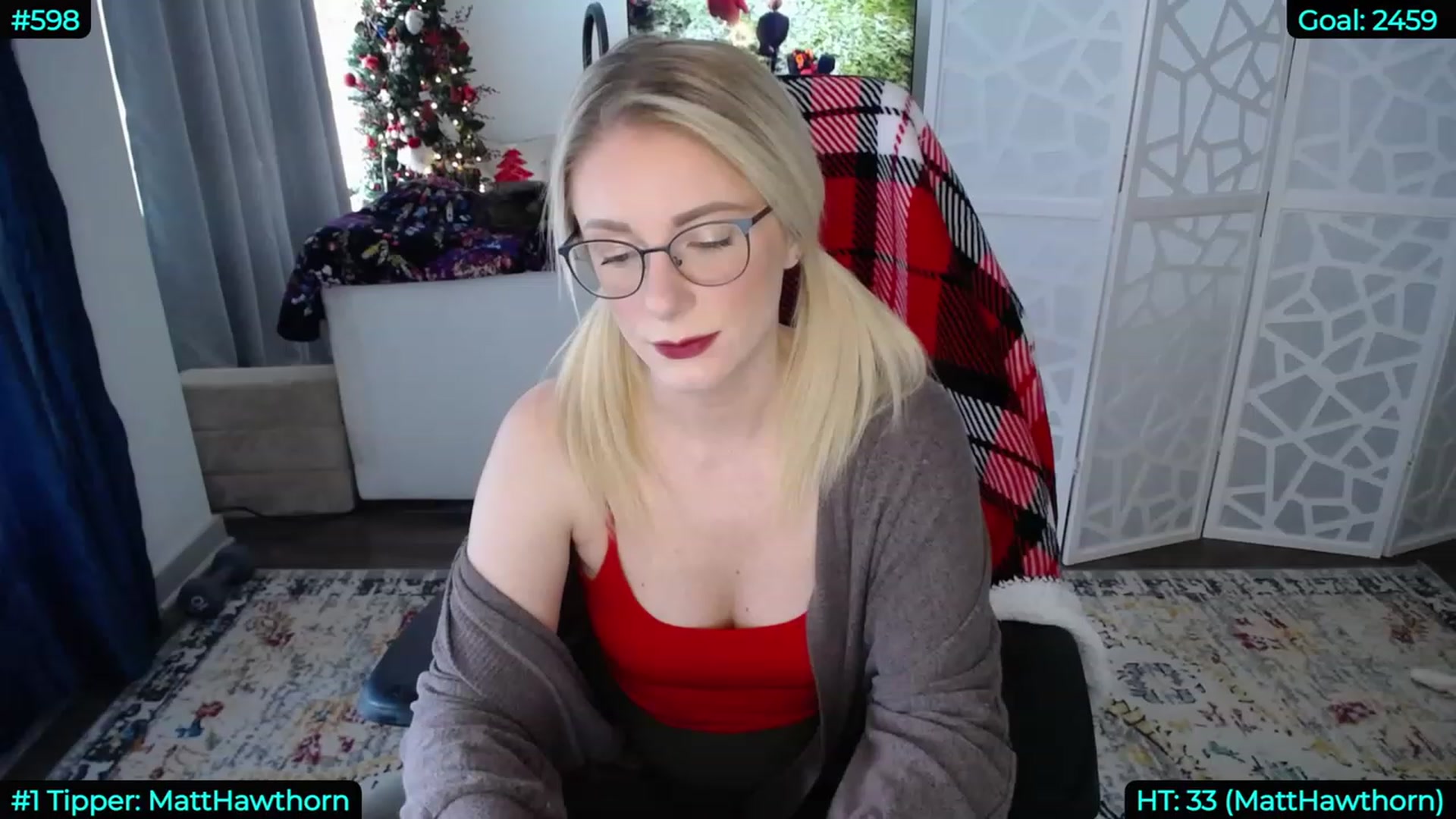 Gallery image thumbnail from AveryLayne_'s myfreecams stream on, 12/18/2022, 21:55 image 2 of 20