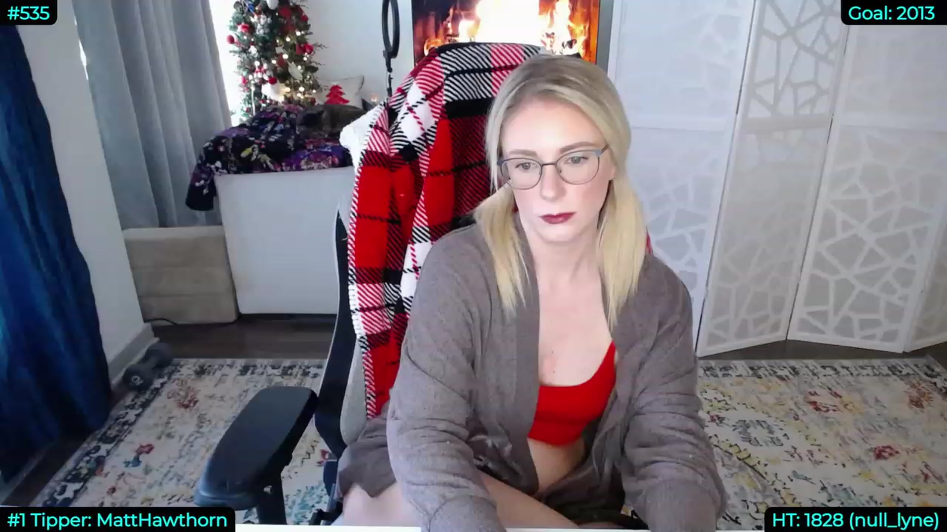 Gallery image thumbnail from AveryLayne_'s myfreecams stream on, 12/18/2022, 22:19 image 12 of 20